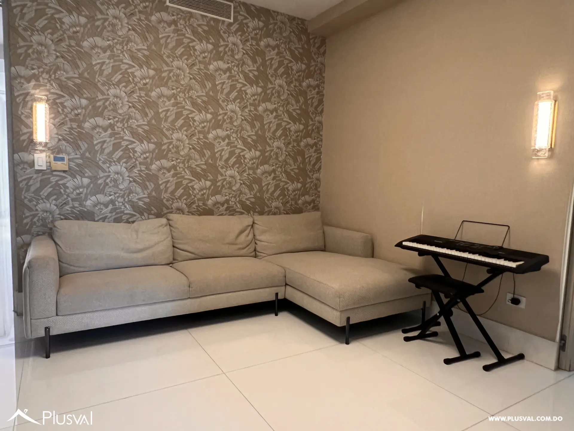 Amplio e Iluminado apartamento de venta en Piantini, piso alto y 5 parqueos 532888