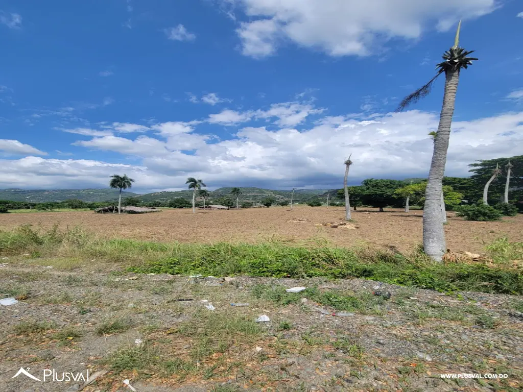 Amplio terreno en Circunvalación Norte con 161,739.83 MT2 468517