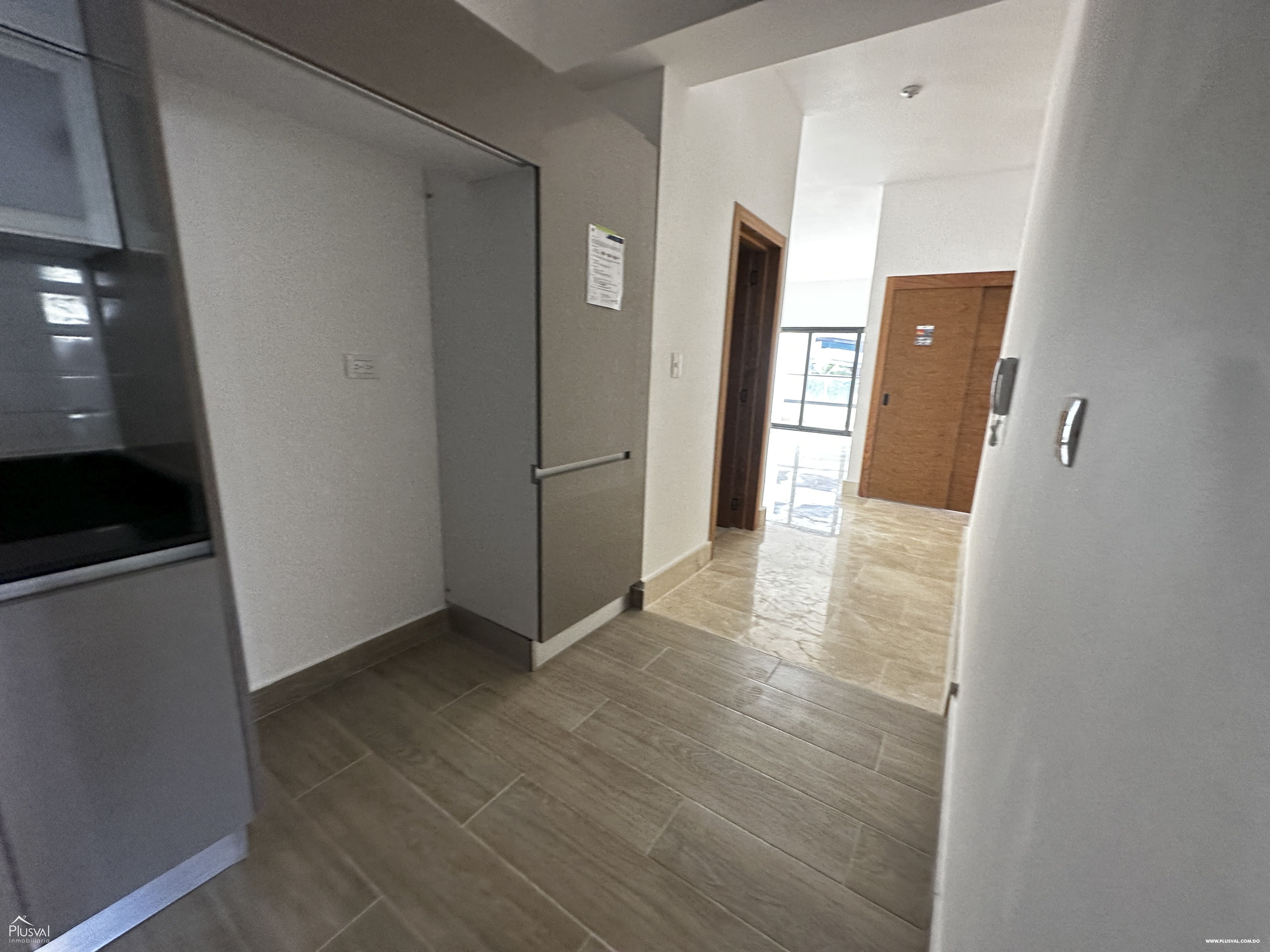 Apartamento en alquiler con línea blanca, Piantini. 284297