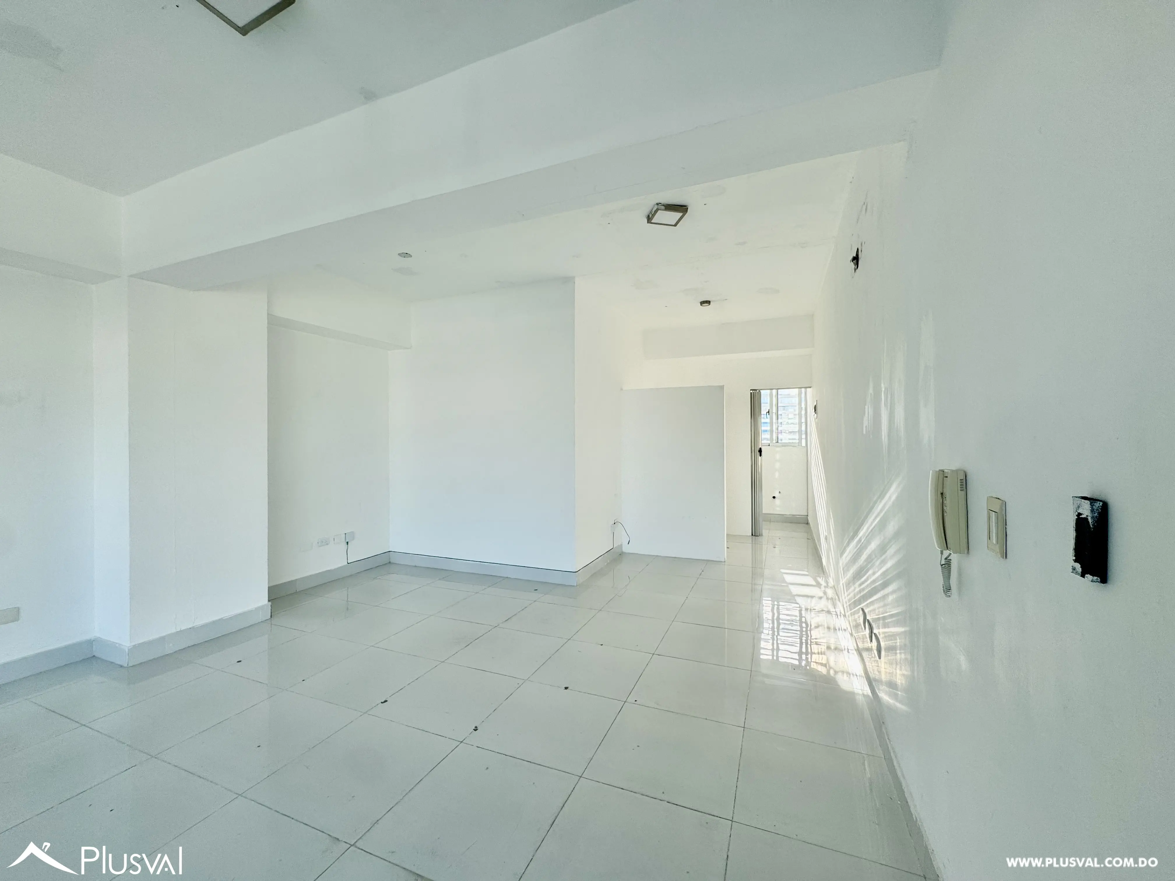 Alquiler de Local Comercial en Los Prados 484863