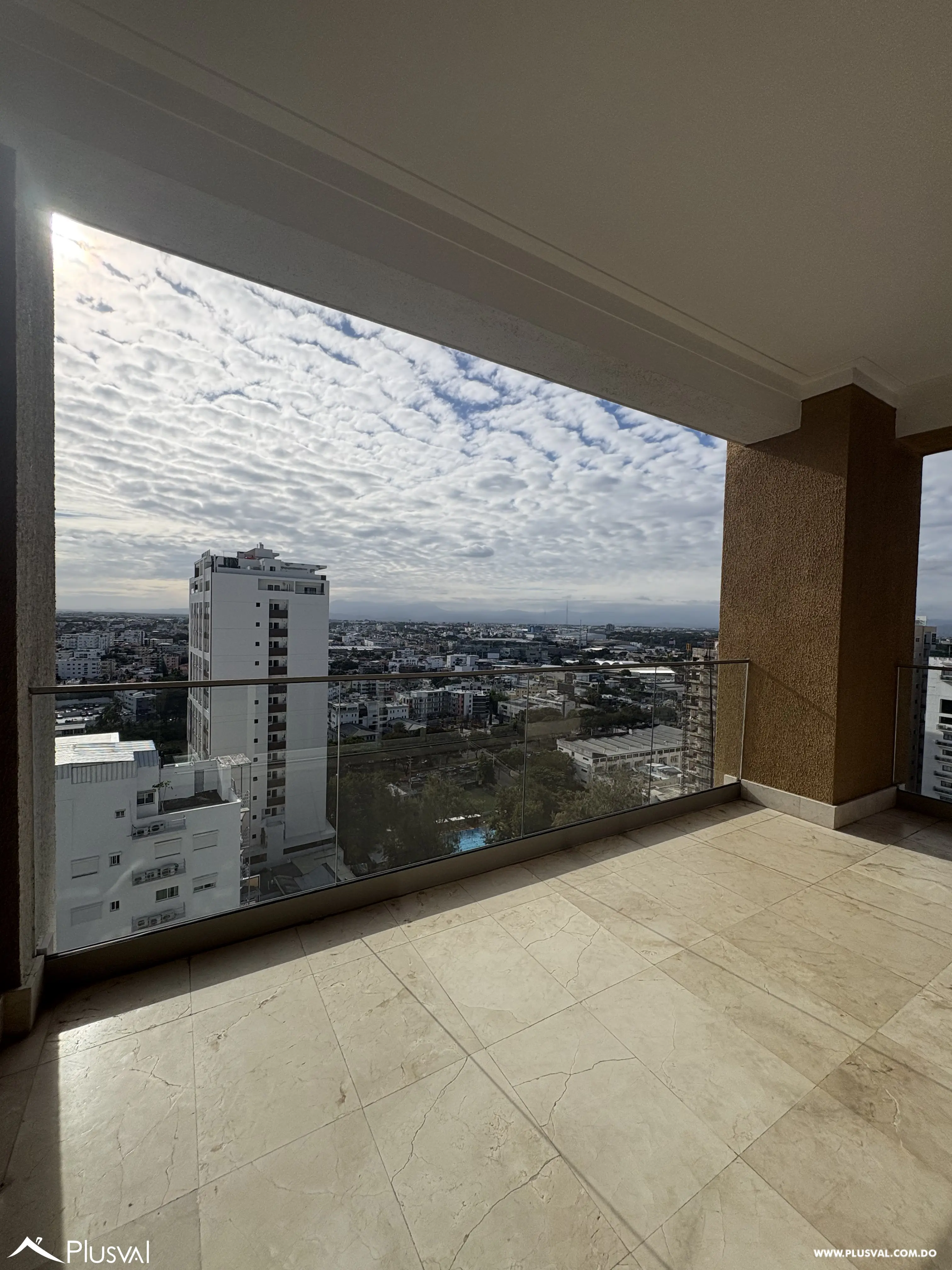 Excelente PH en venta en Paraíso de 4 habitaciones, Terraza privada y balcon. 488794