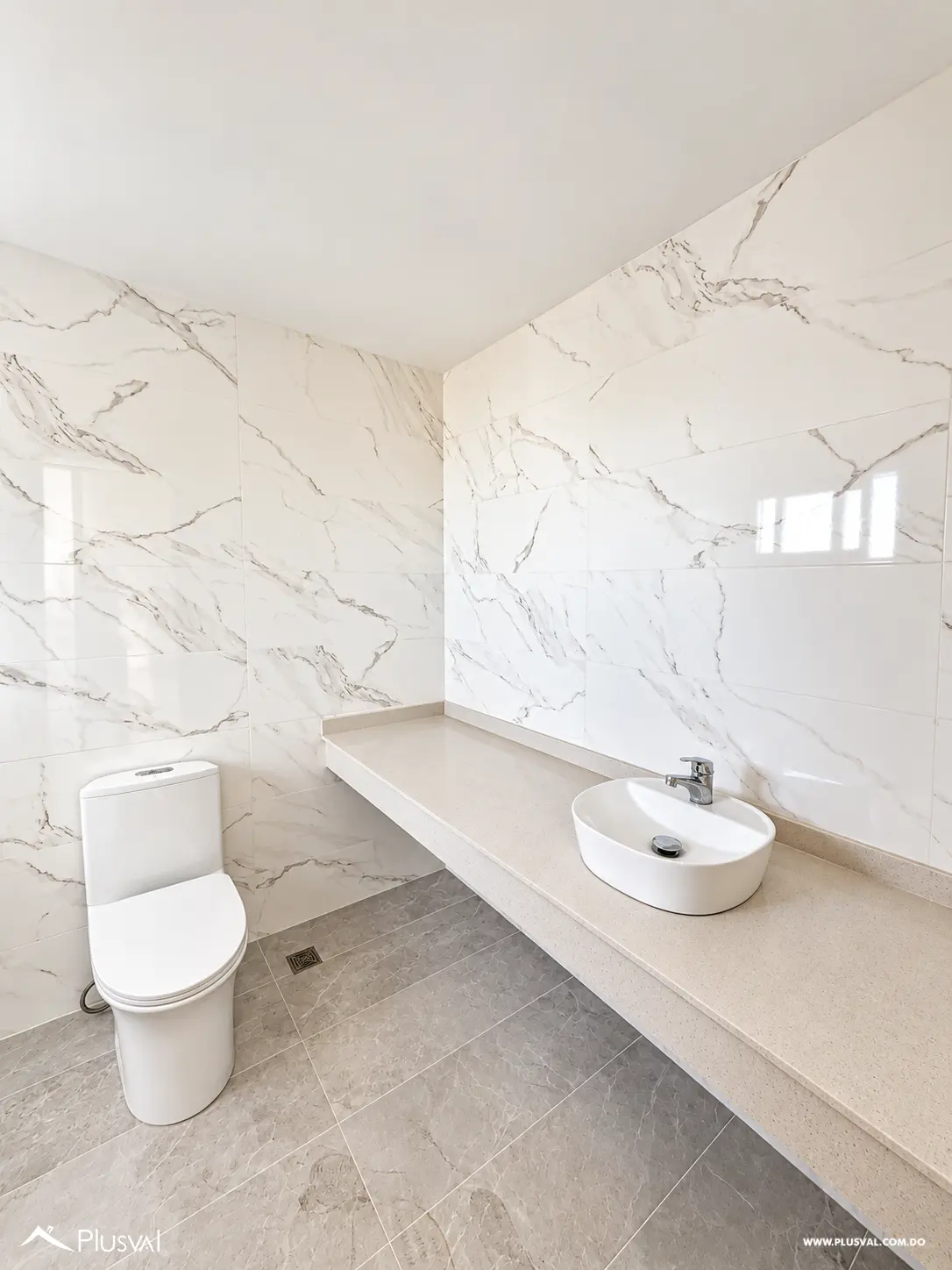 Penthouse de Lujo en Naco | 3 Niveles, 3 Habitaciones y Terraza 537018