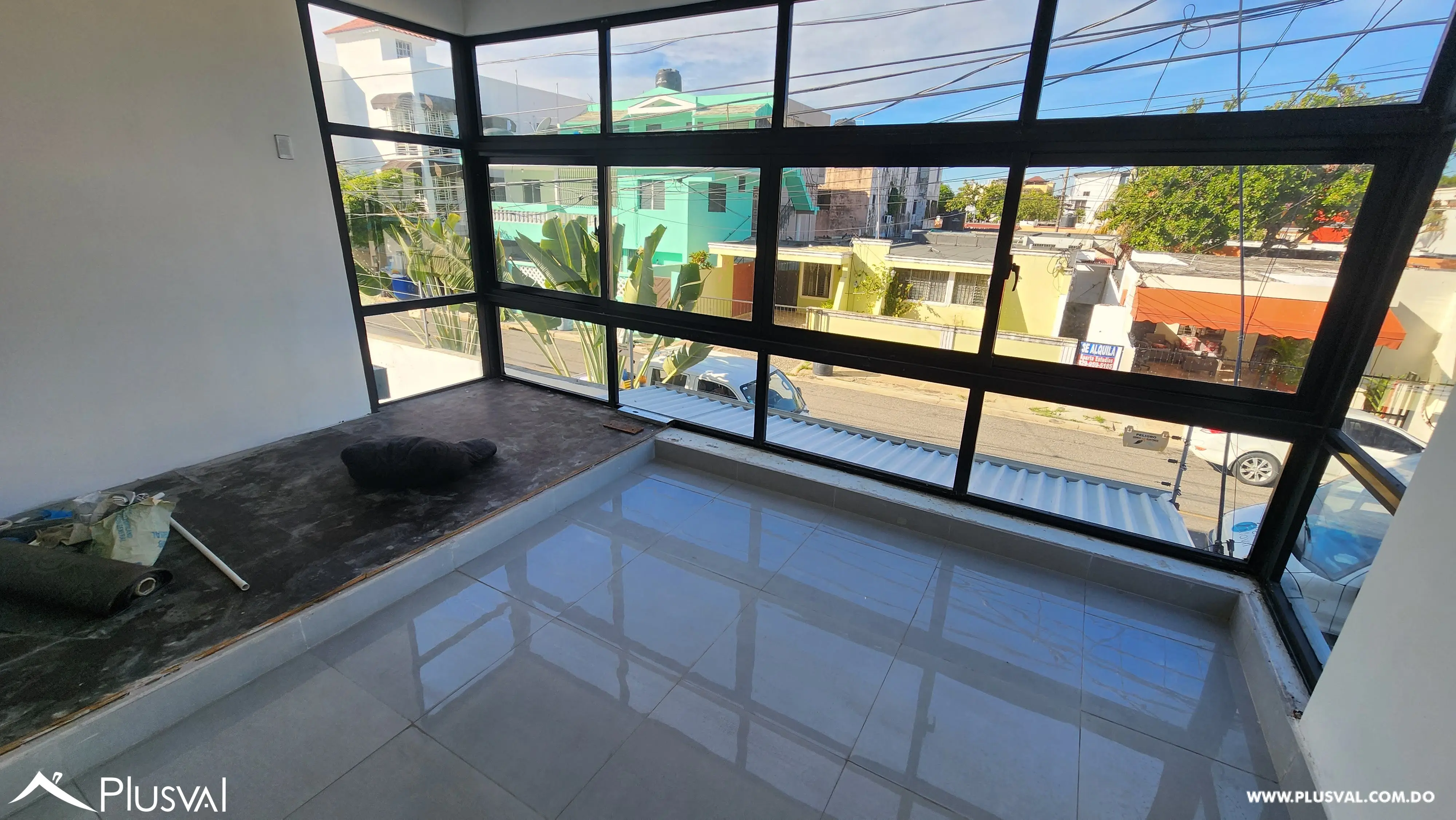 Se vende casa ideal para comercio y/o vivir. 473573