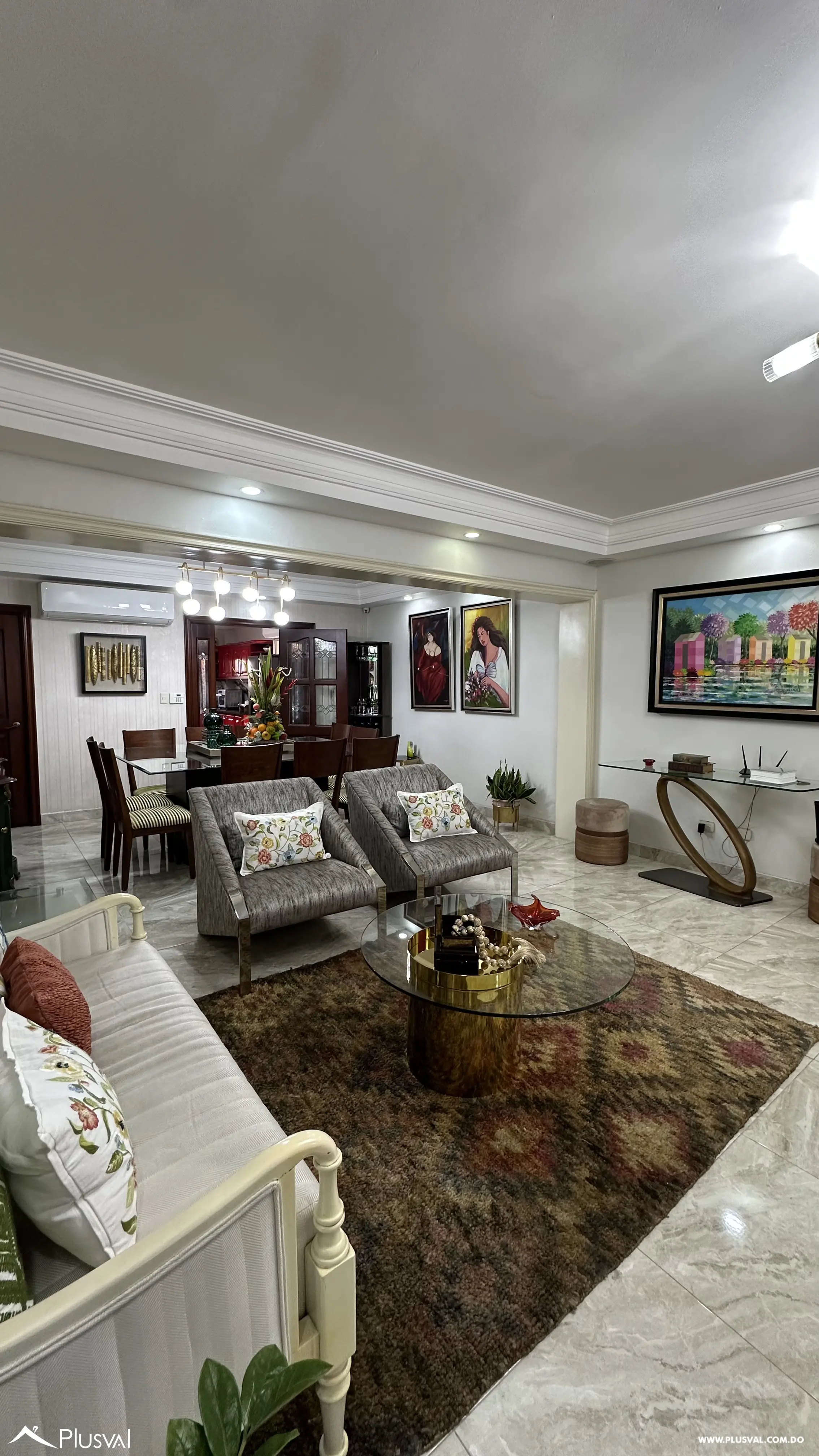 Apartamento en Venta en Evaristo Morales | 3 Habitaciones y 2 Parqueos en Santo Domingo 505388