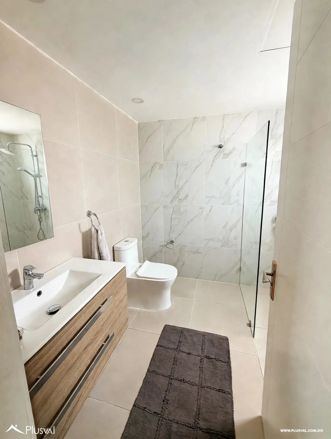 Exclusivo pent-house ubicado en el prestigioso sector de Serralles. 529634