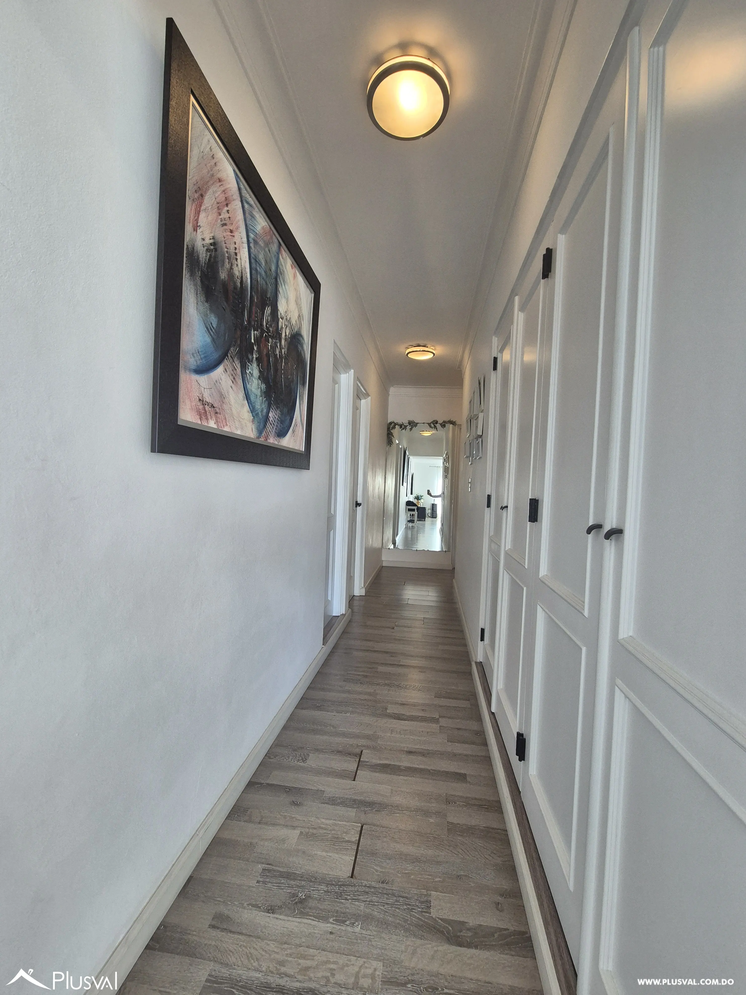 Apartamento en alquiler en Evaristo Morales SIN MOBILIARIO 485766