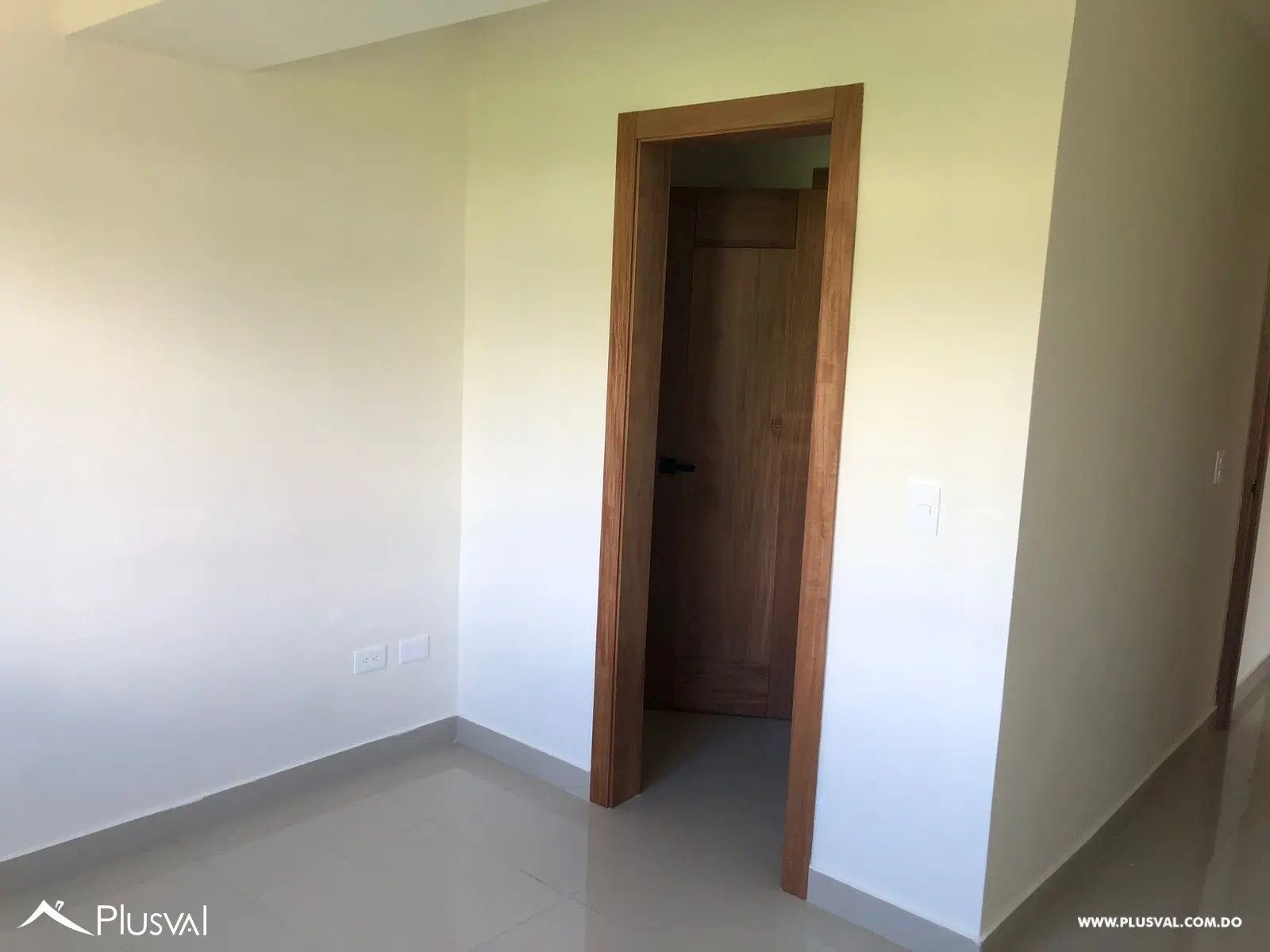 Apartamento de 3 hab. en Av. Independencia 476413