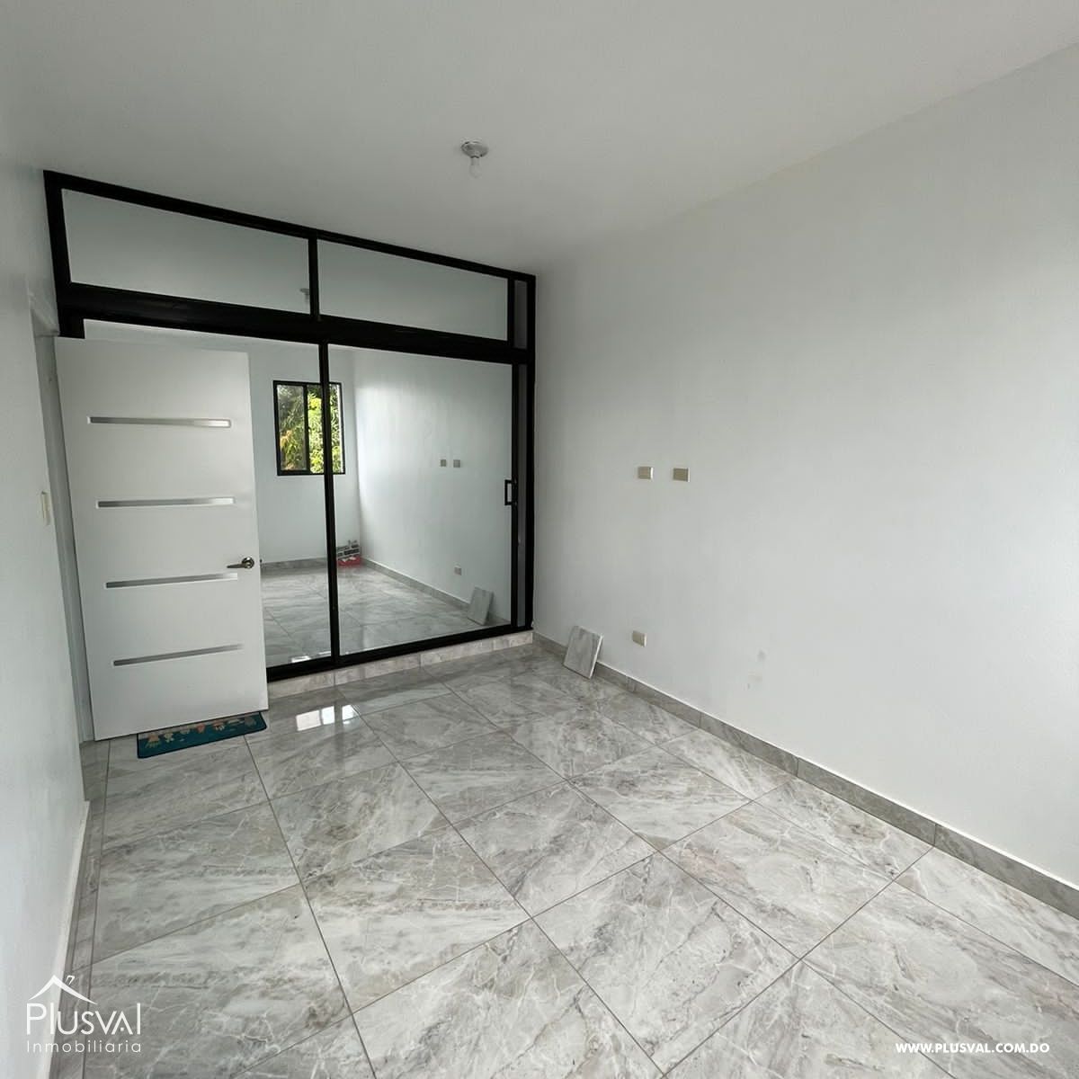 Amplio Apartamento en Alquiler en Cerro Alto, Santiago 399904