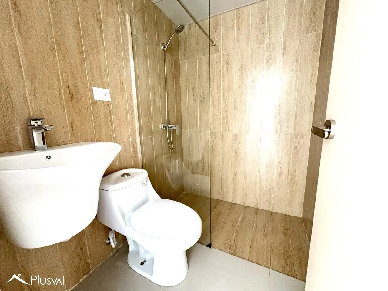 Apartamento en alquiler – Primer nivel con patio y acceso directo a la piscina | Canas del Este, Bávaro 462528
