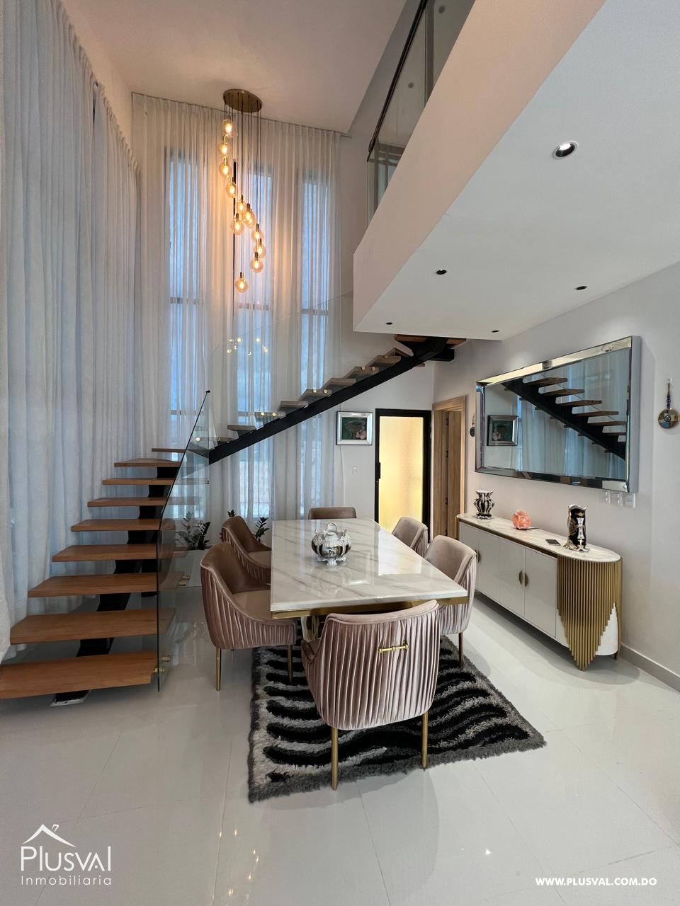 Casa de dos niveles amueblada con piscina en venta 497448