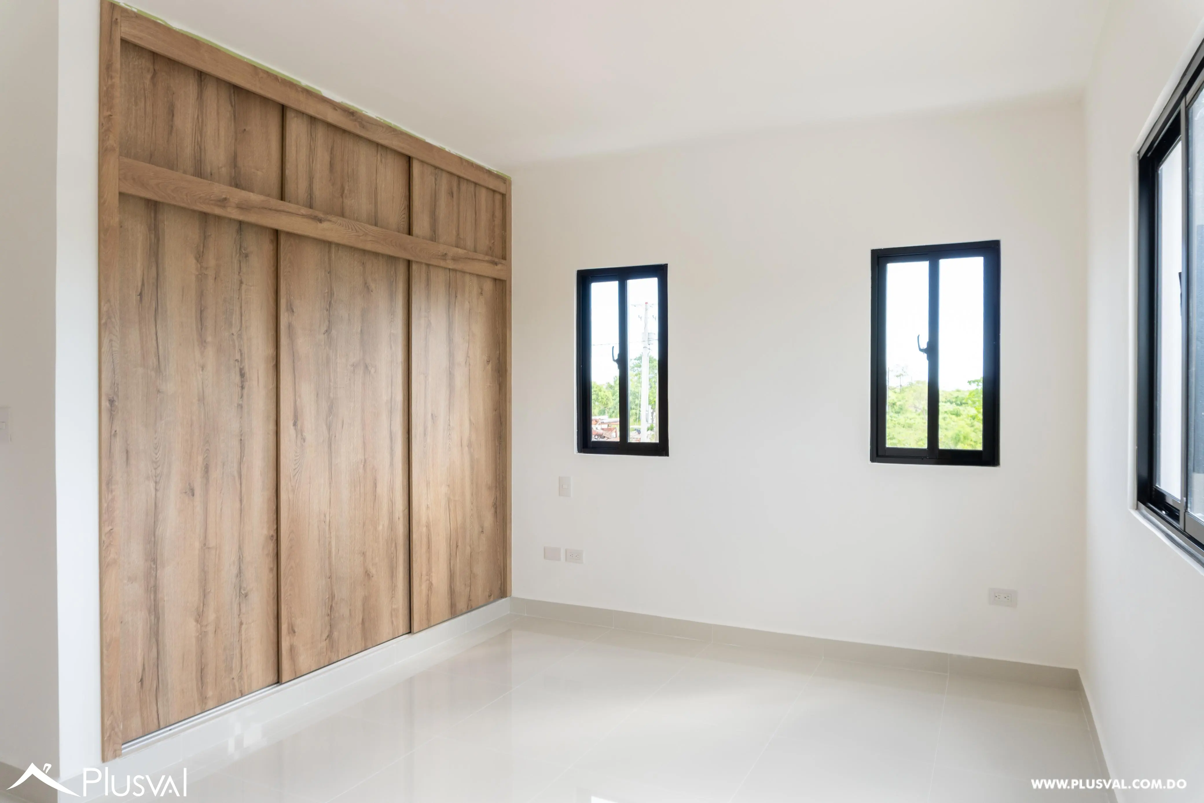 VILLA DE 3 HABITACIONES CON PATIO Y PISCINA EN EL DOWNTOWN PUNTA CANA. ACACIA 498585