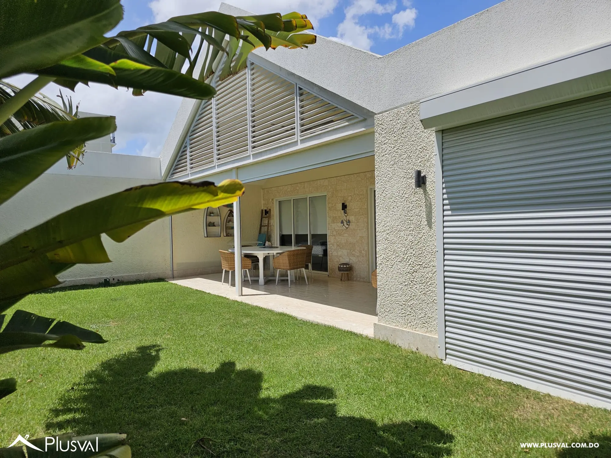 Exclusiva Villa de 2 Habitaciones con Patio en Playa Dorada 509916