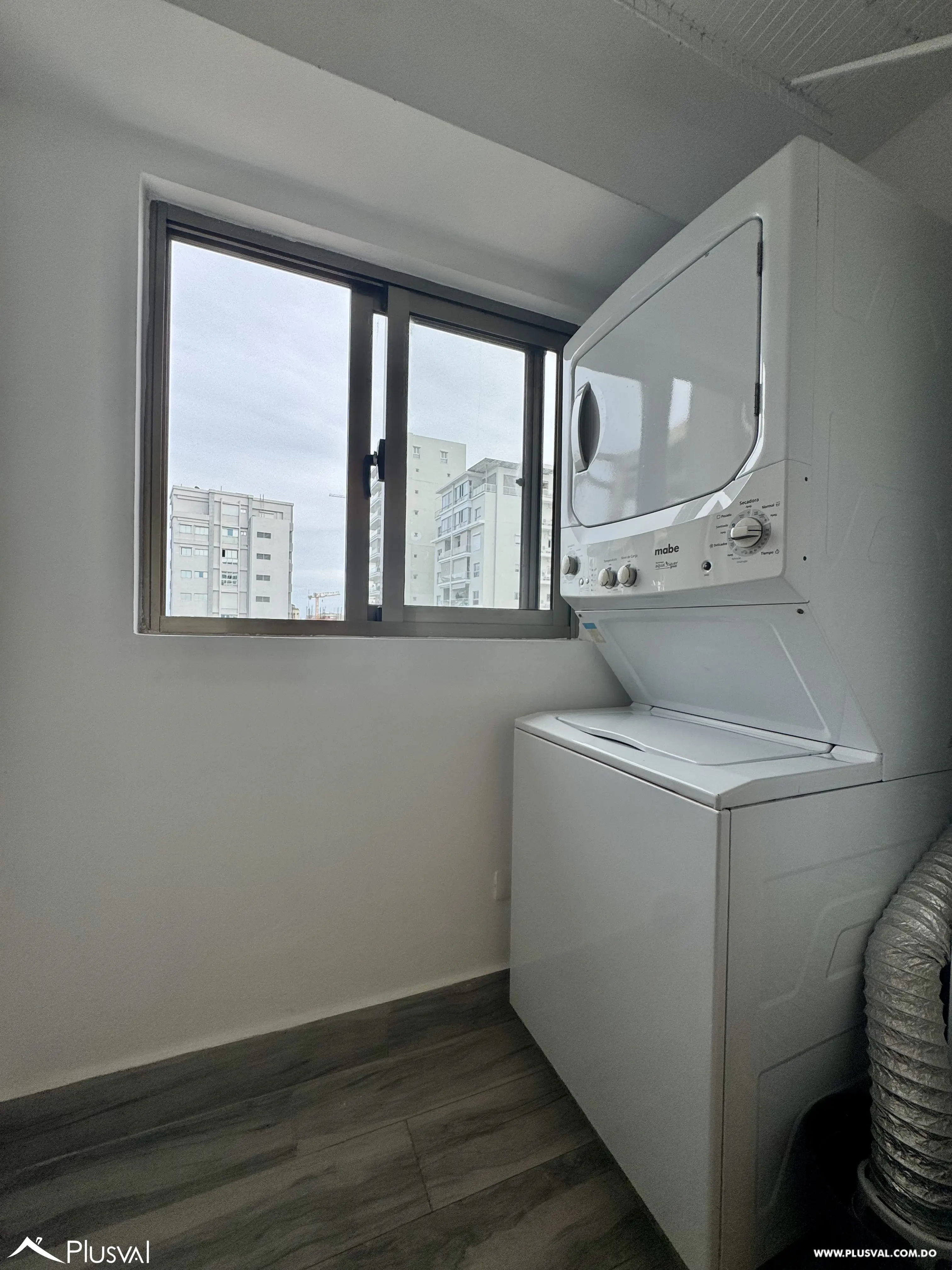 Alquilo  Maravilloso Apartamento en el Corazon de Naco 512829