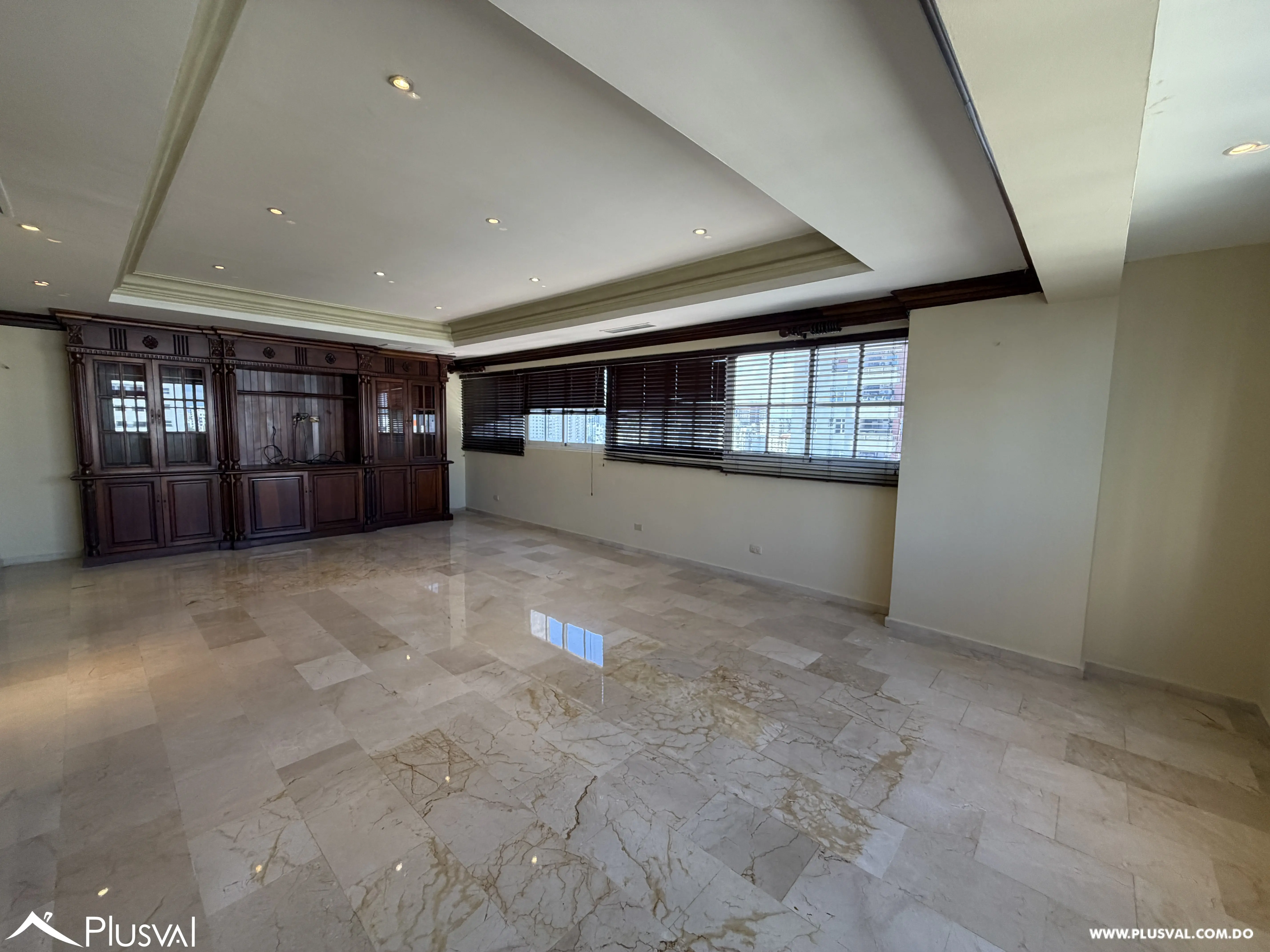 Apartamento penthouse de 3 niveles en La Esperilla en venta 490058