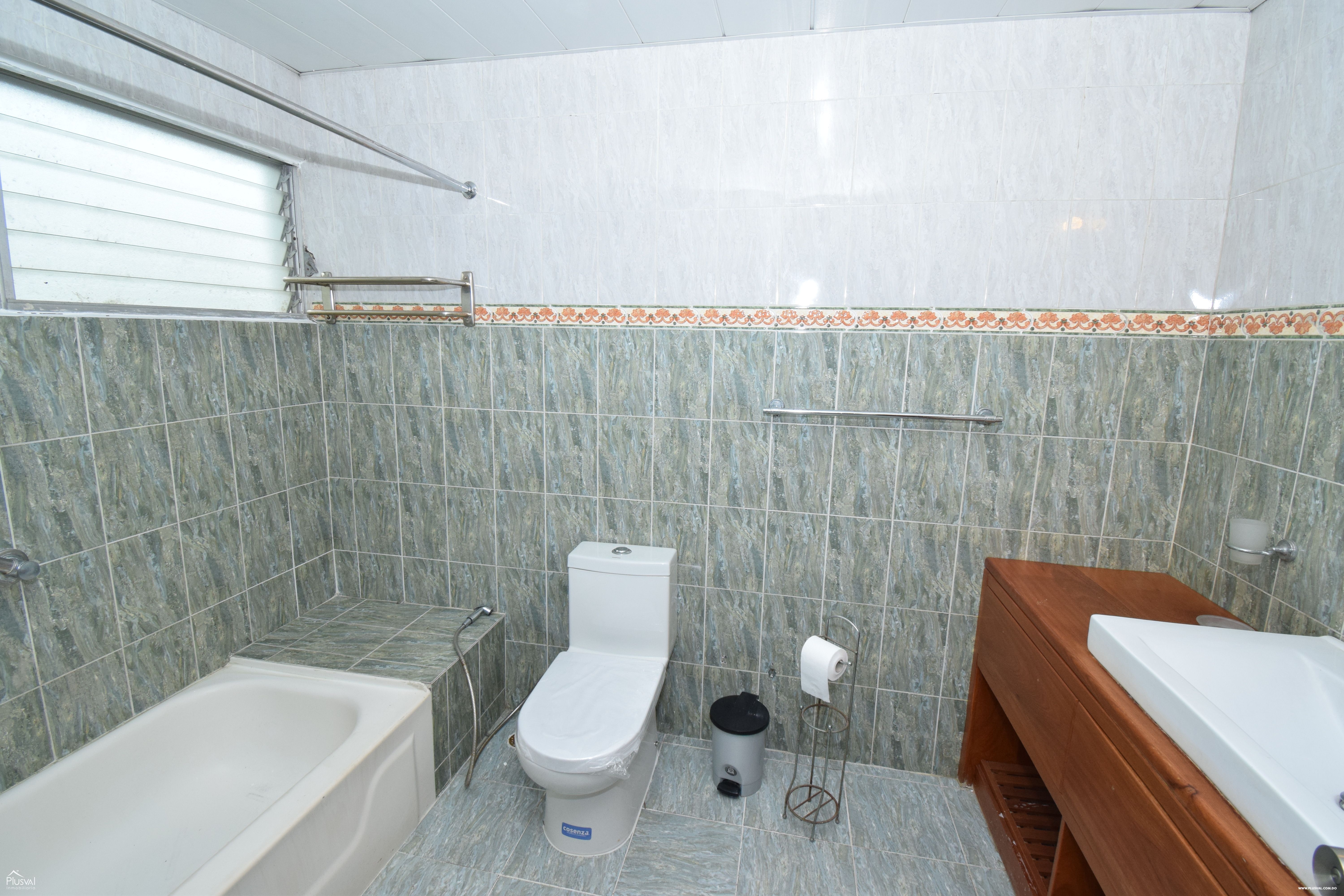 Apartamento de estilo clasico, en alquiler vacio en Condominio Bella Vista 292896