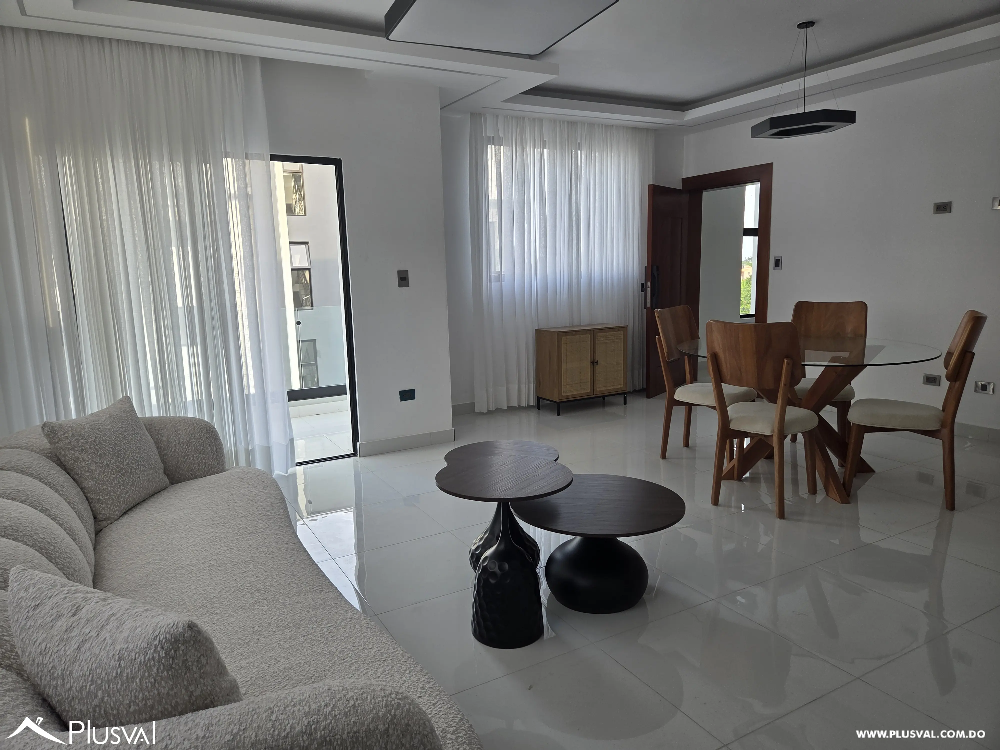 Hermoso Apartamento de Dos Niveles  Tipo PH  en Venta Con Amplia Terraza en Moca 522073