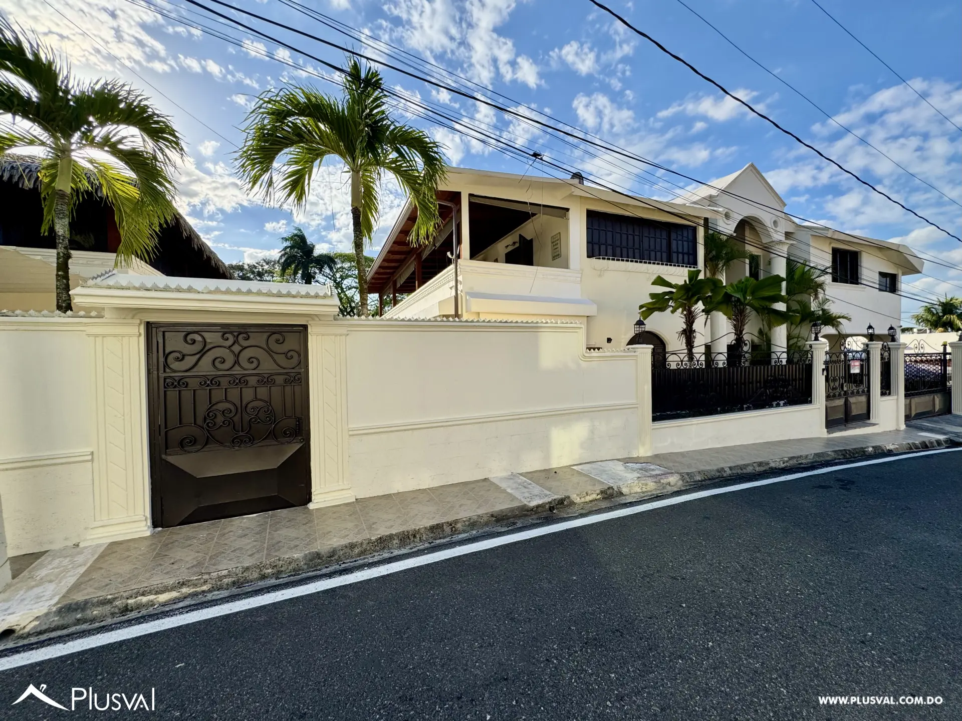 Vendo Maravillosa Casa en Arroyo Hondo III 496261
