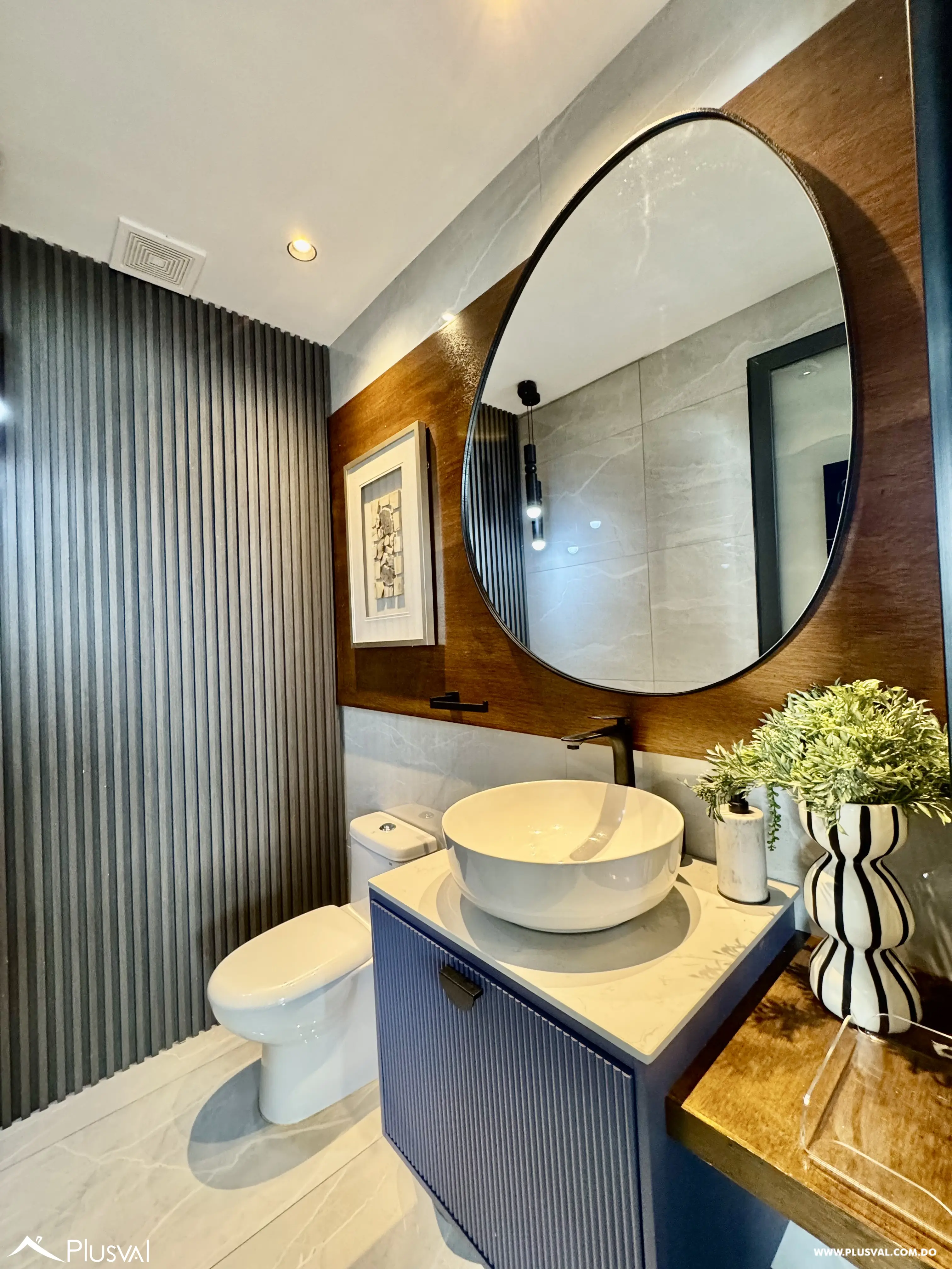 Alquilo Apto en una de las Zonas mas Exclusivas de Evaristo Morales 496426