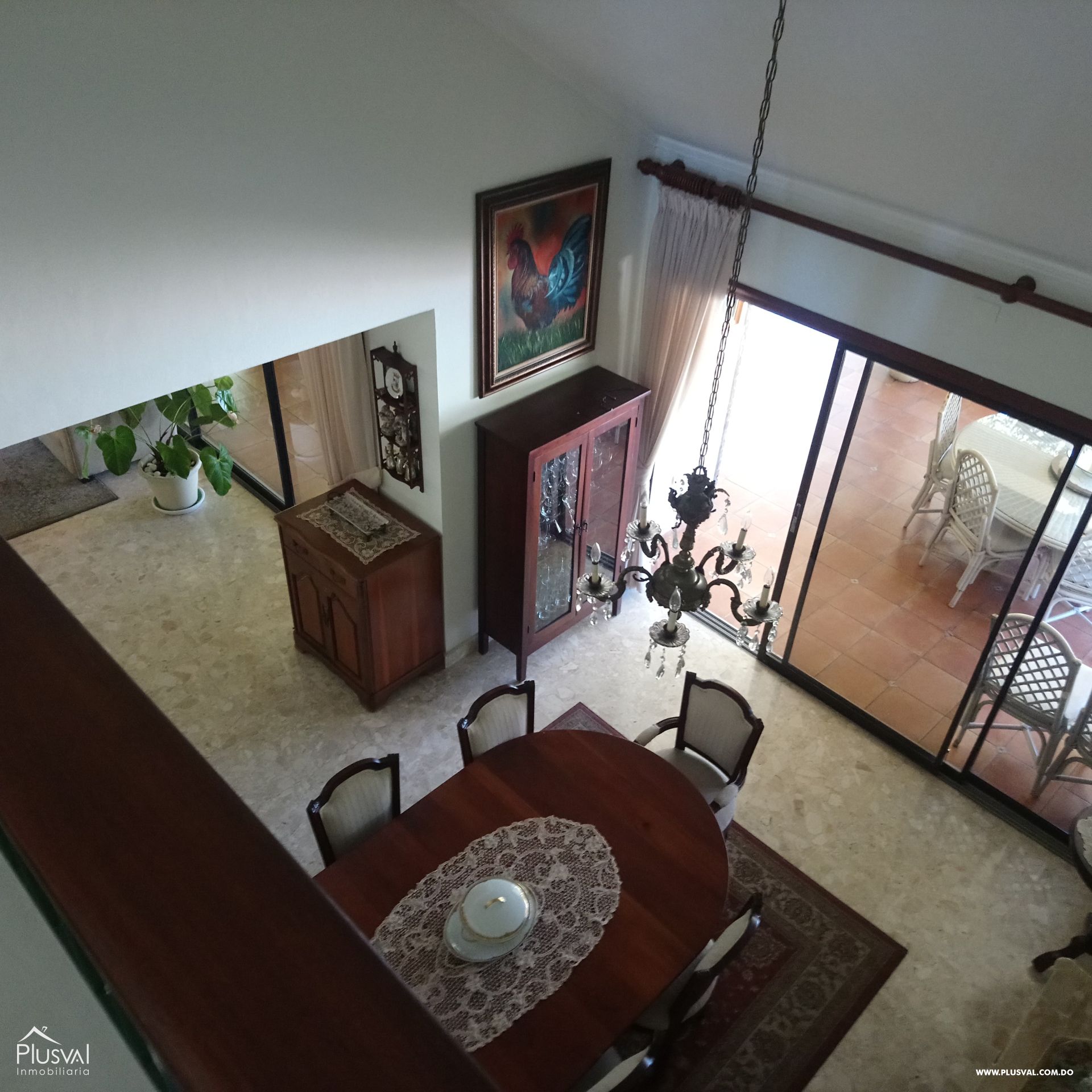 Se Vende Amplia Casa en Arroyo Hondo 420735