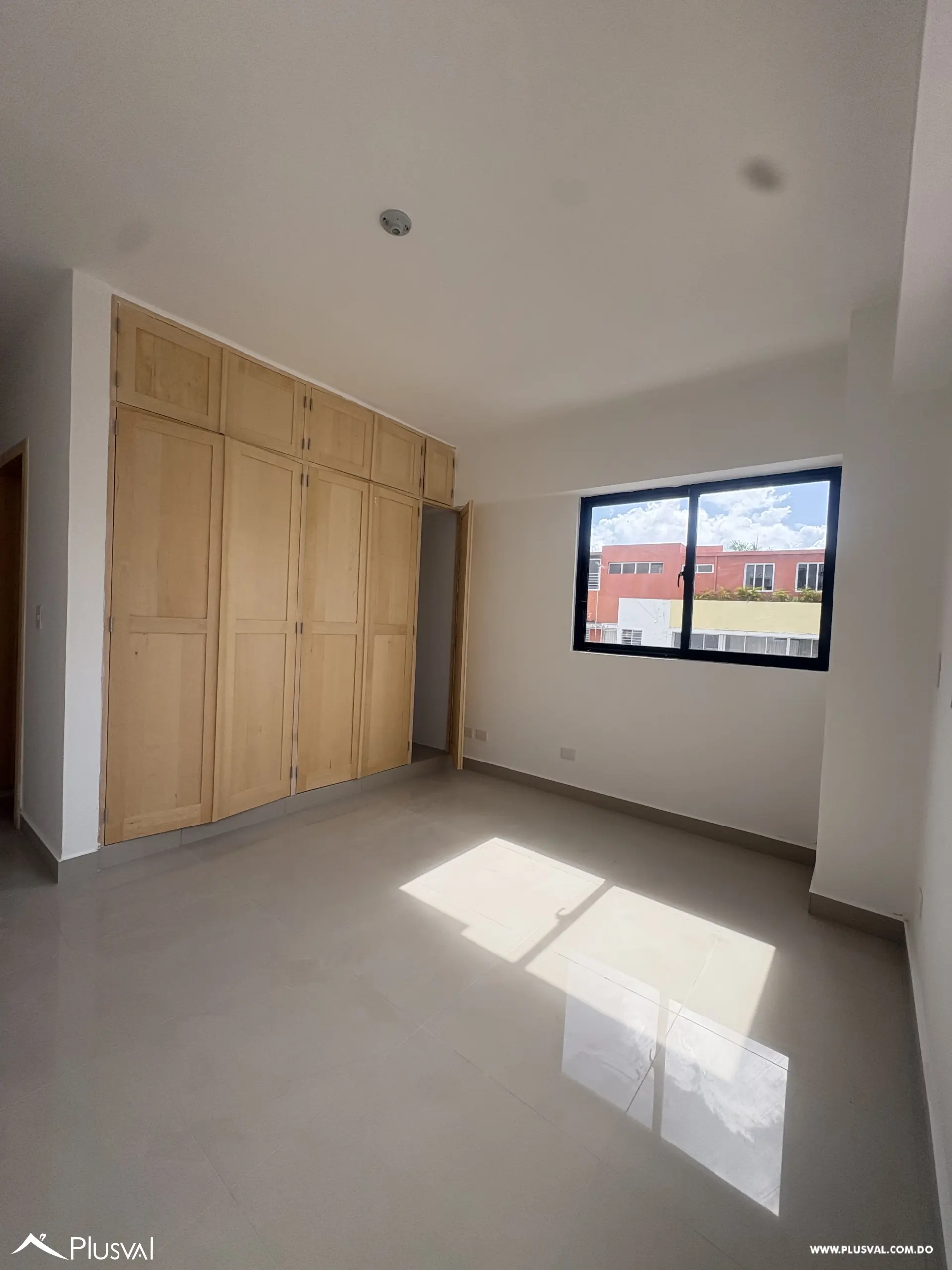 Vendo Proyecto de apartamentos en Arroyo Hondo 506279