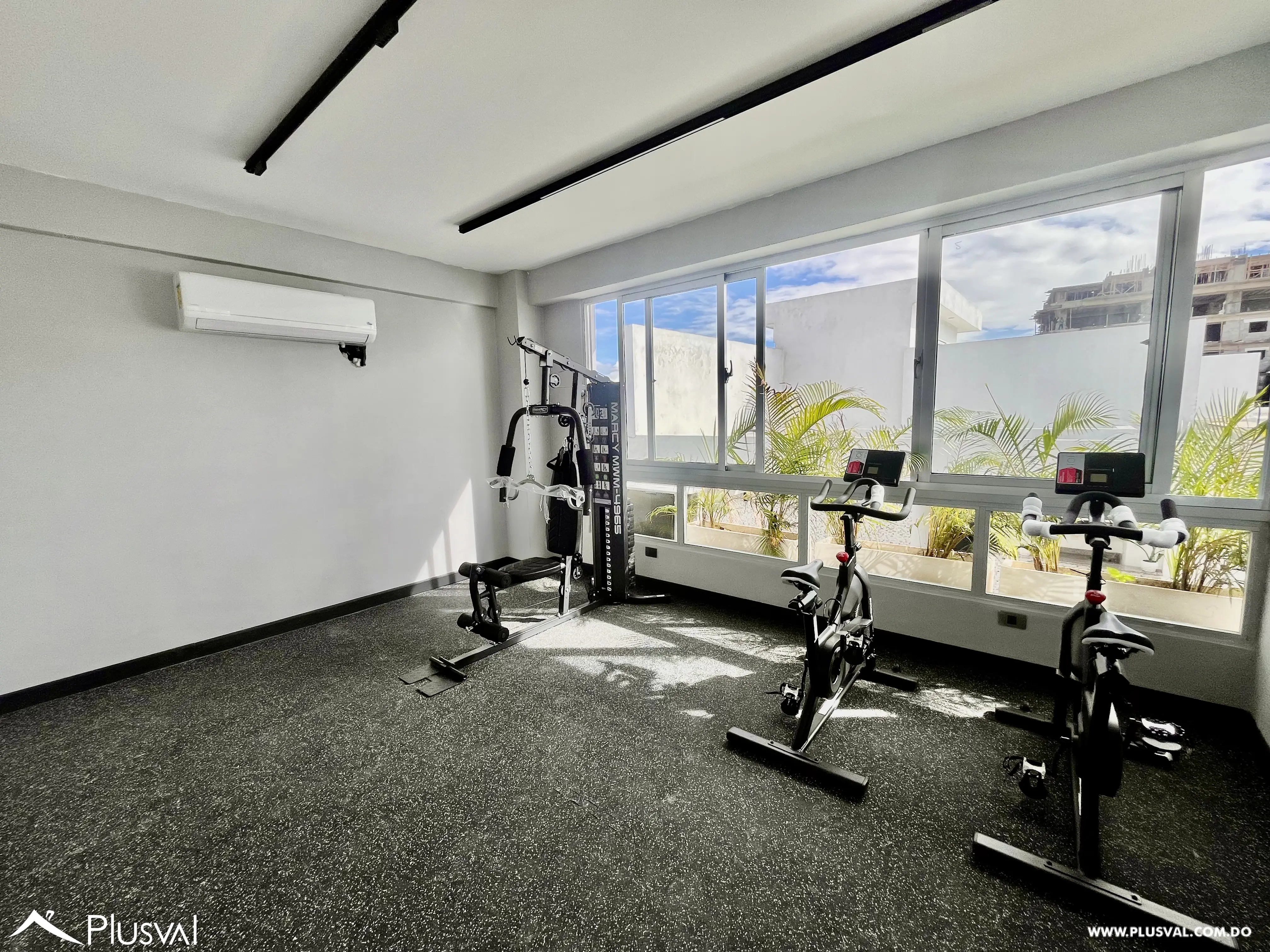 Torre de apartamentos en venta en El Millón 487196