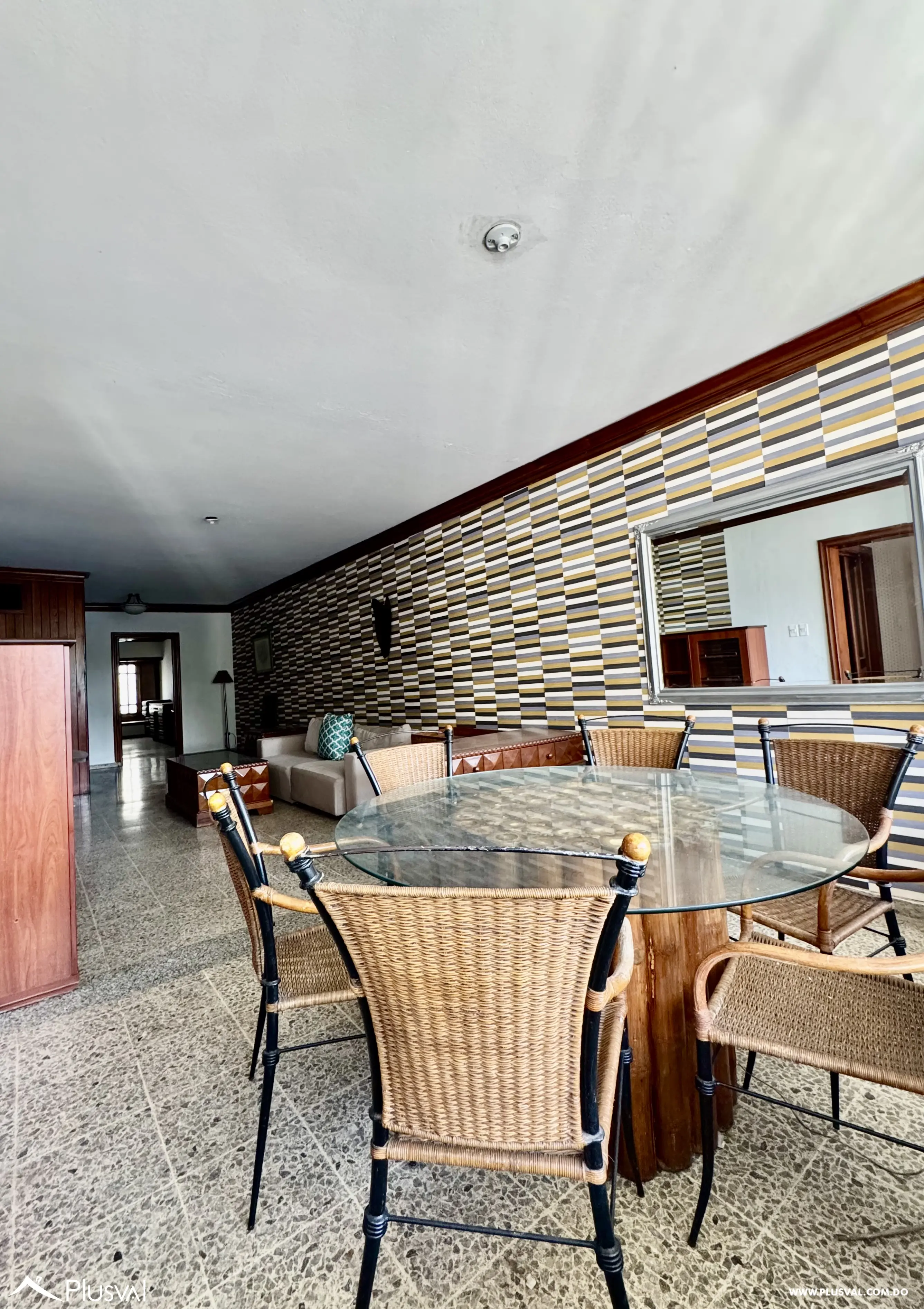 Vendo  Apto Clásico  de 2 habitaciones en La Esperilla 489711