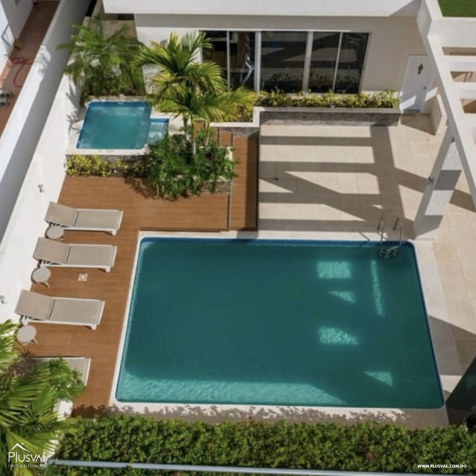 Apartamento Amueblado de Lujo con Terraza y 3 Hab. en Piantini 447582