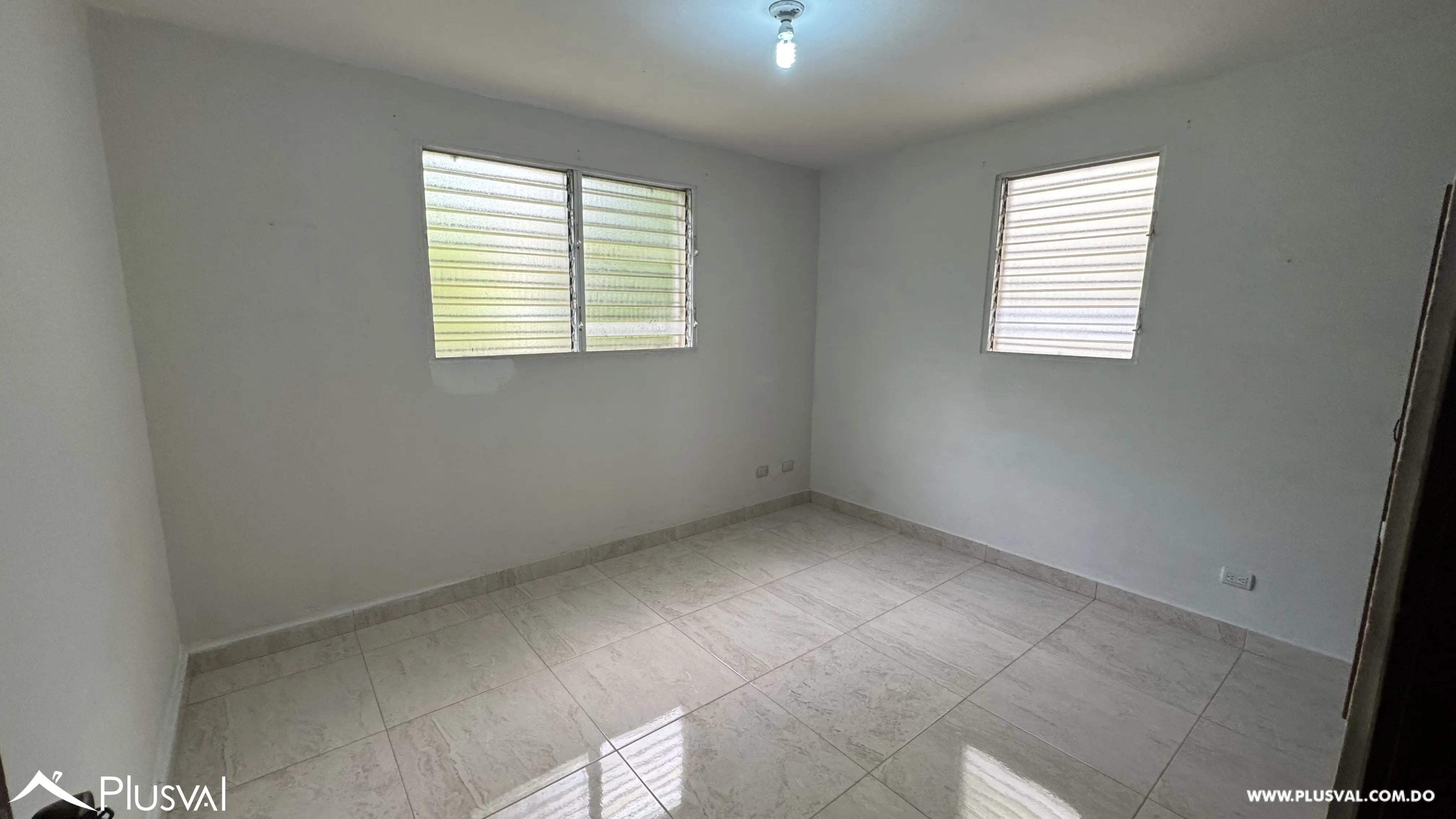 Amplio apartamento en renta zona céntrica de Santiago 534093