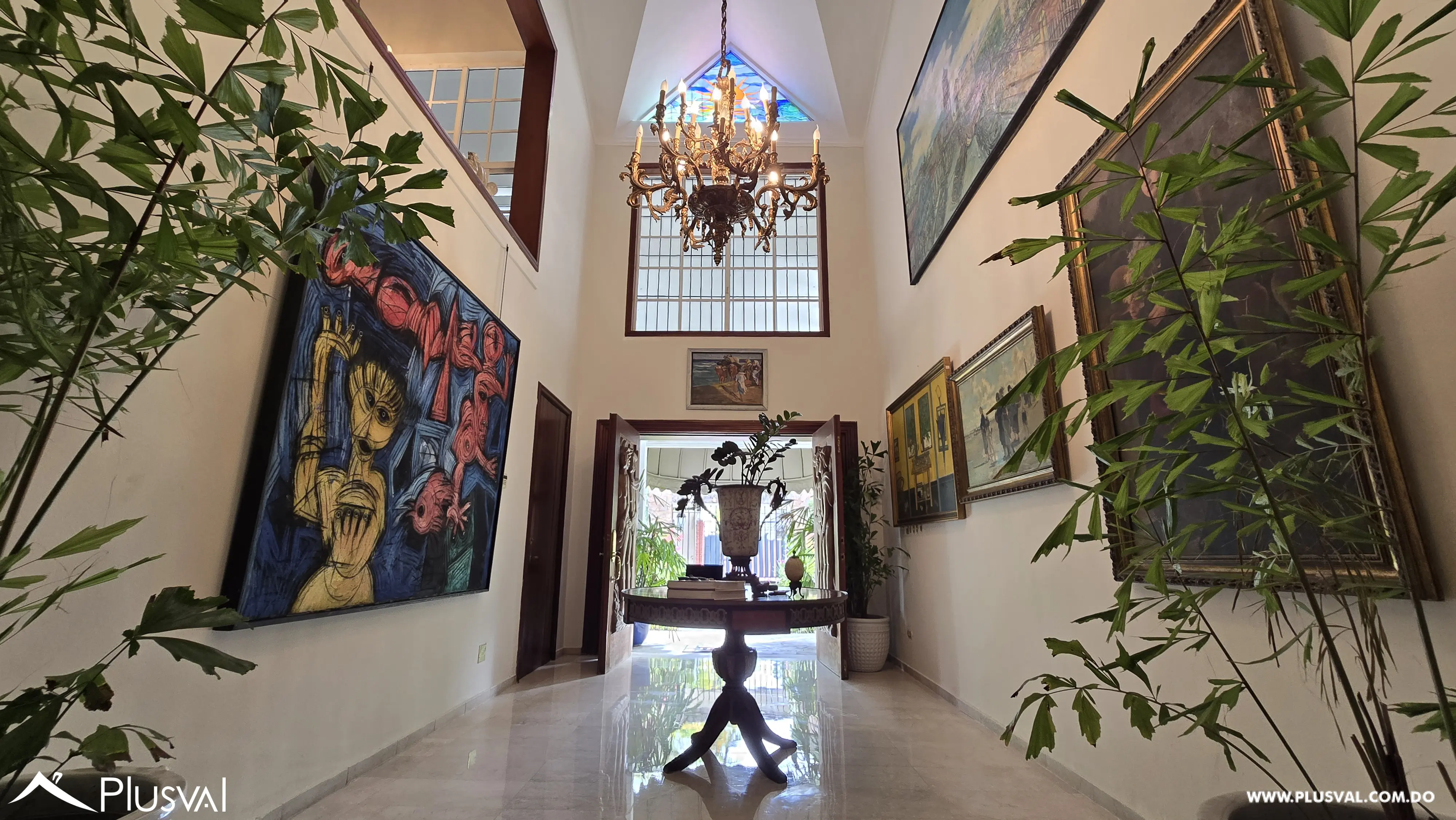 Un Hogar para Crear Recuerdos Inolvidables, Casa en Venta en Cuesta Hermosa I. 479556