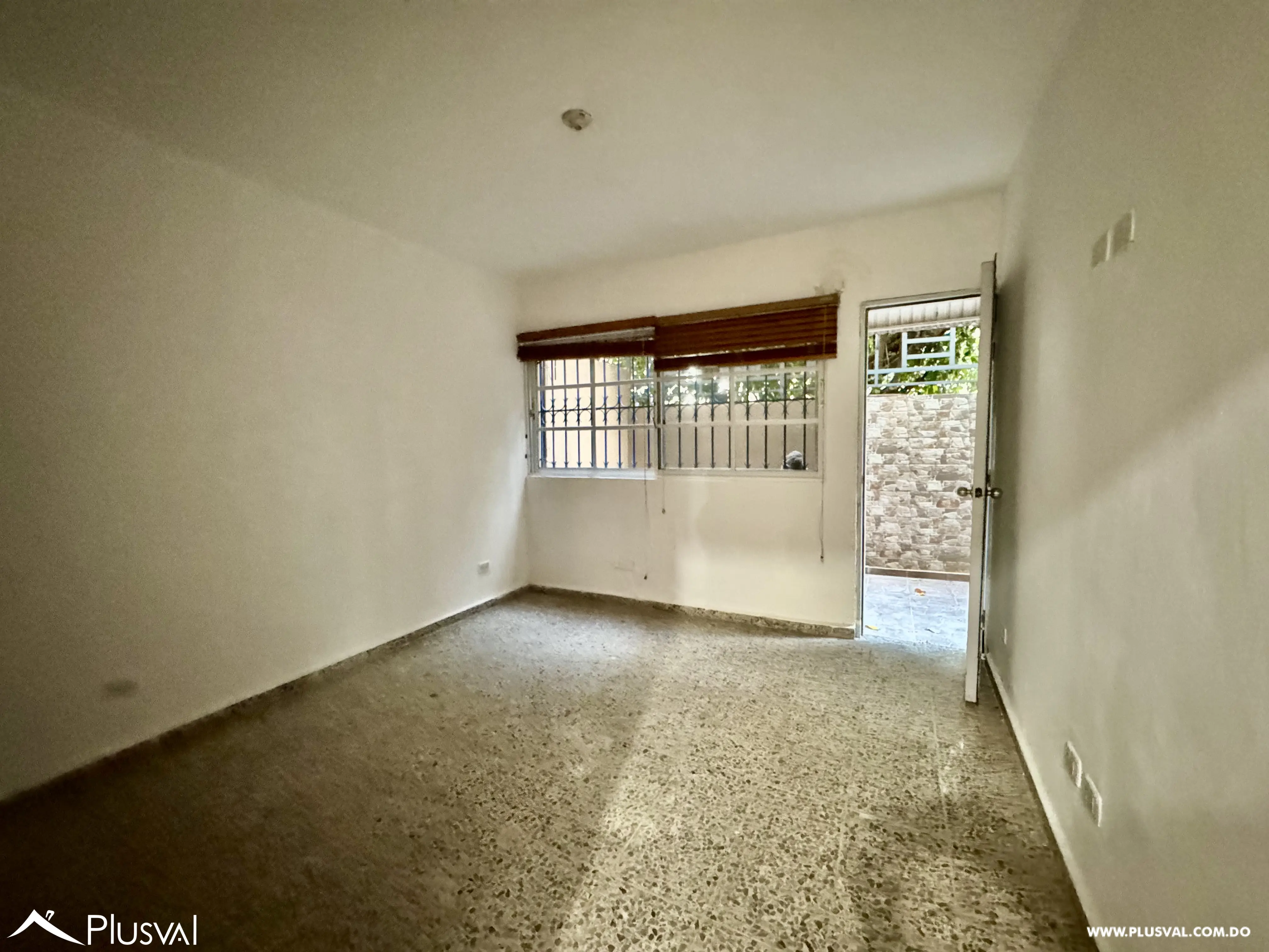 Alquilo Excelente Apartamento en La Esperilla 483484