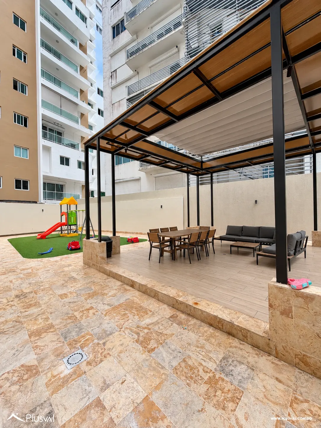 Penthouse de Lujo en Naco | 3 Niveles, 3 Habitaciones y Terraza 537046