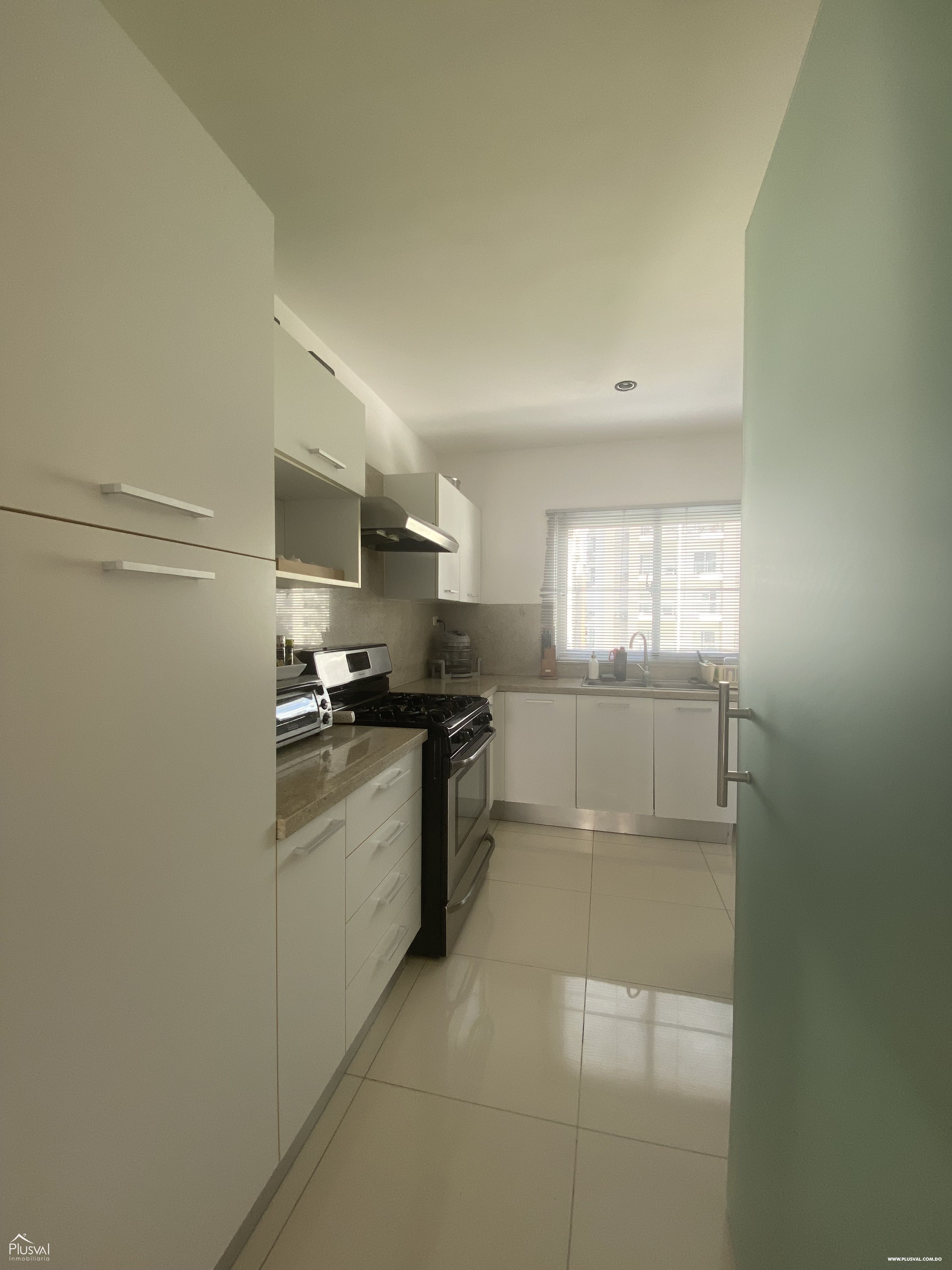Vendo Excelente Apartamento en Evaristo Morales 432096