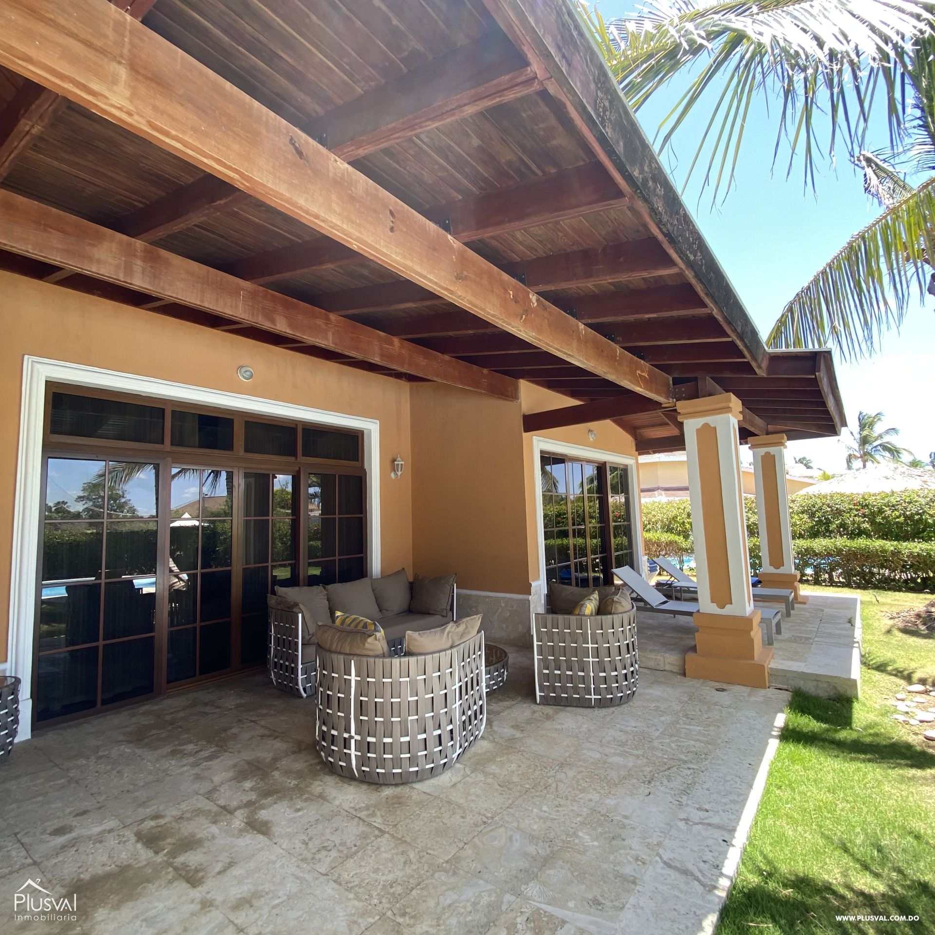 Venta de Villa en Cocotal con inmensa Piscina 273756