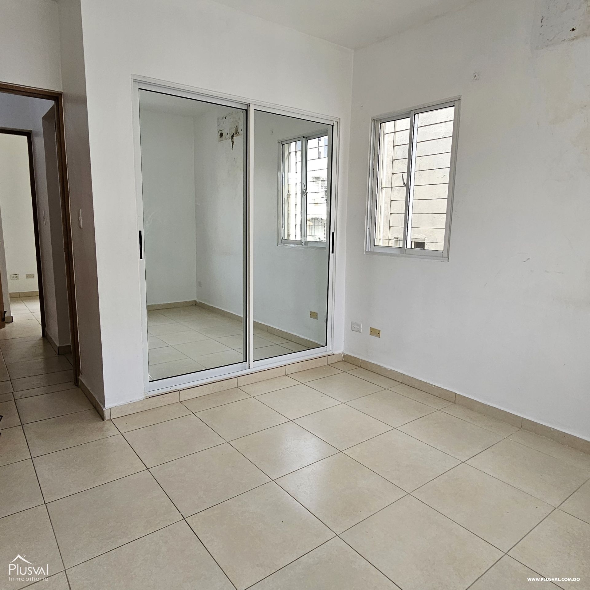 Apartamento de 3 habitaciones en Villa Aura, Residencial Cerrado 353717