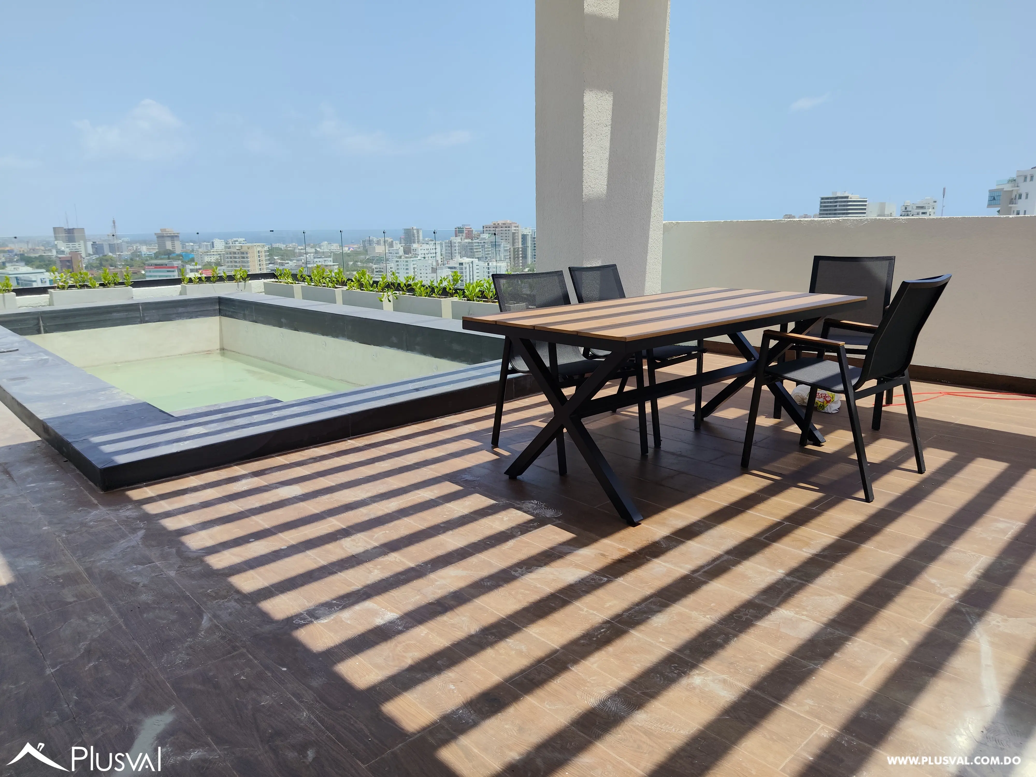 De Venta Apartamento Nuevo y moderno en el centro de Naco. 522532