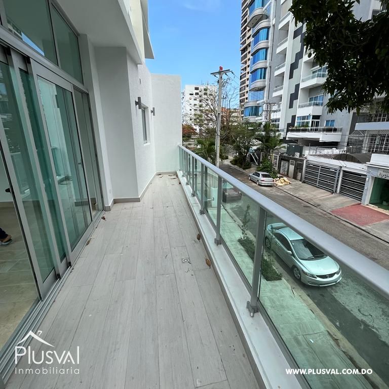 Alquiler de amplio apartamento en La Julia 234071
