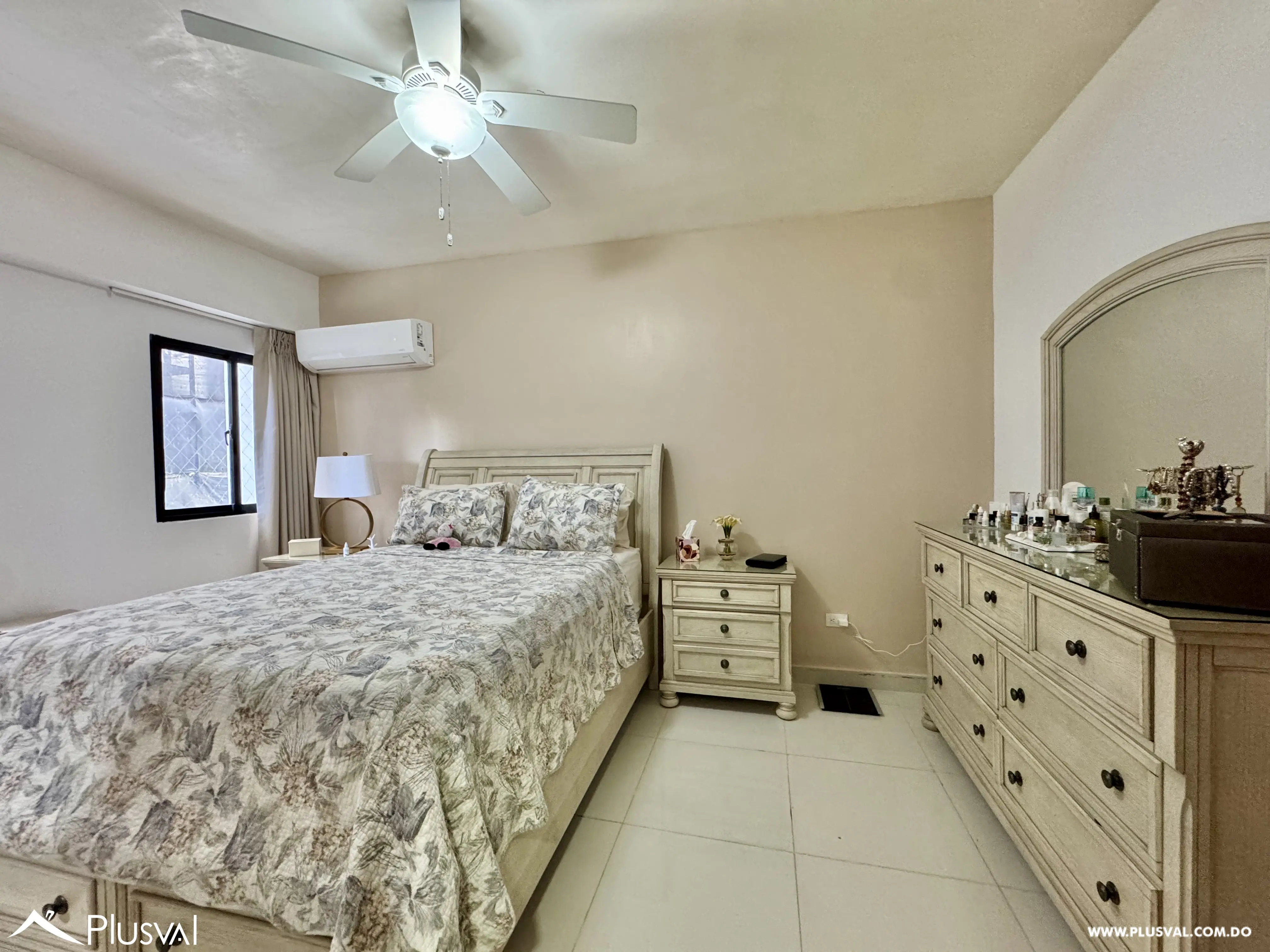 Alquilo Maravilloso Apartamento en el Corazón de Evaristo Morales 504185