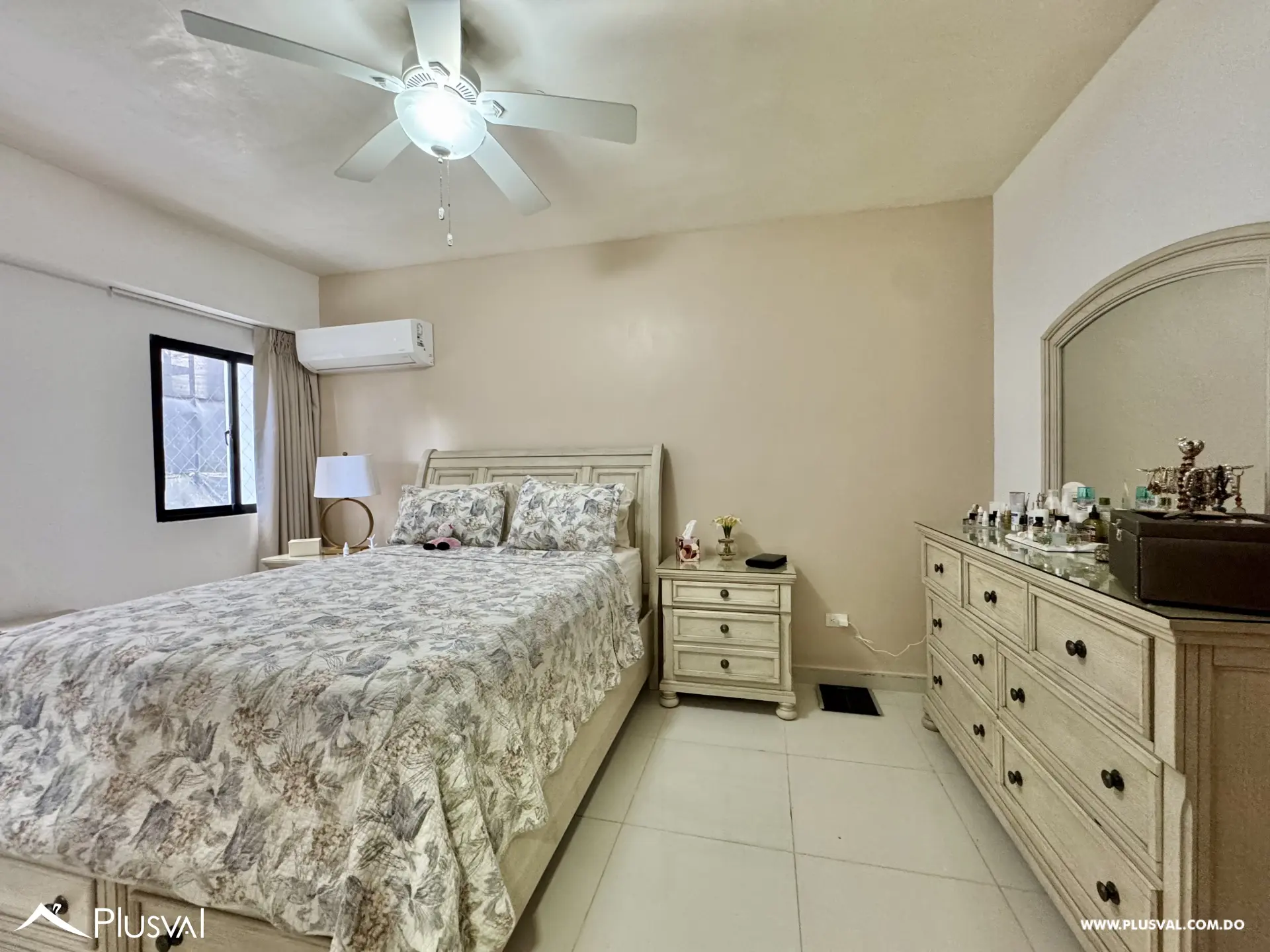 Alquilo Maravilloso Apartamento en el Corazón de Evaristo Morales 504185
