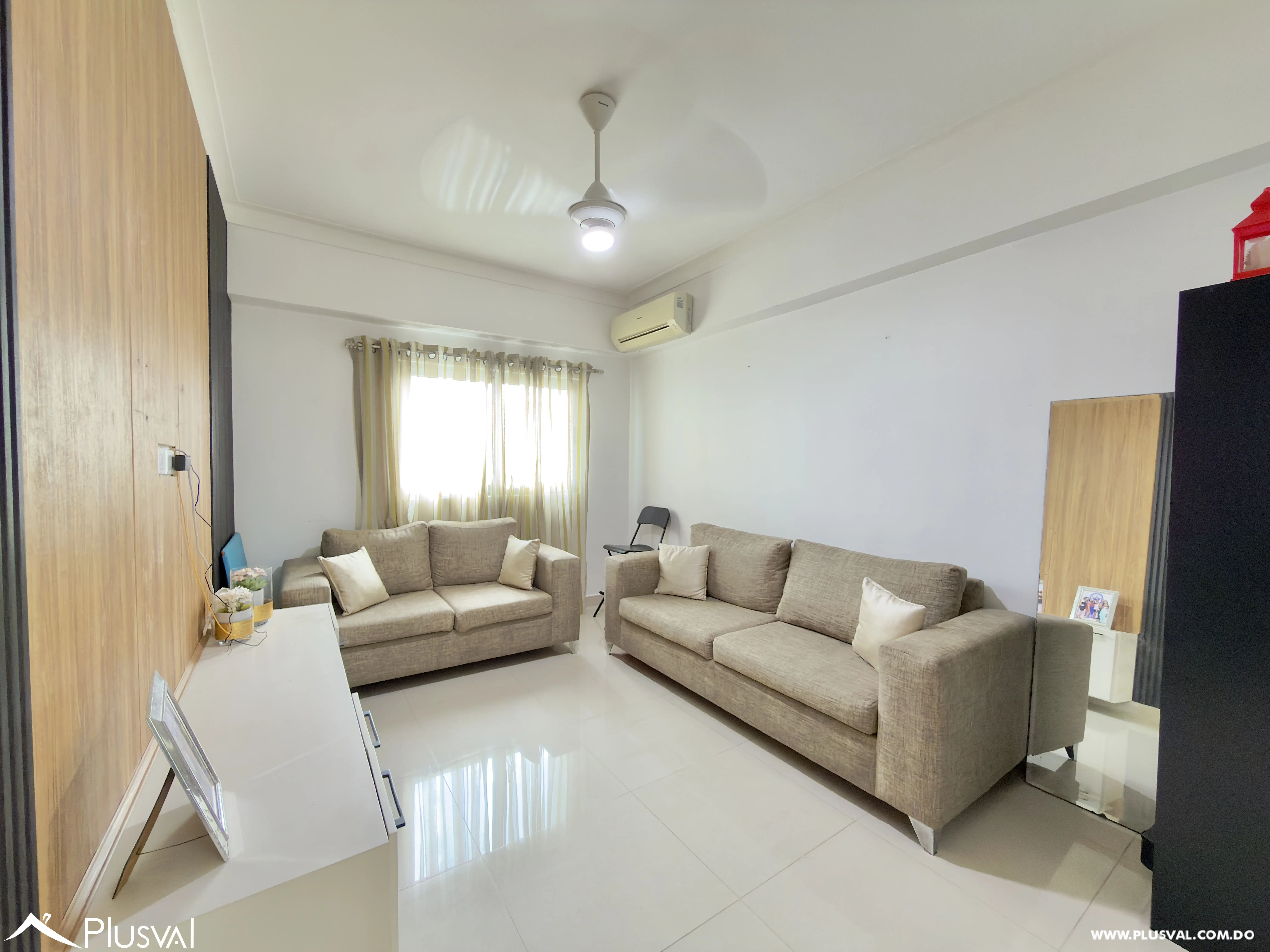 ALQUILER DE AMPLIO APARTAMENTO DE 3 HABITACIONES EN LOS CACICAZGOS CON LINEA BLANCA 523100