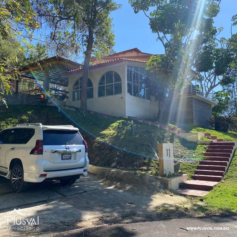 Hermosa Villa en Venta con Vista a la montaña en Sajoma 363921