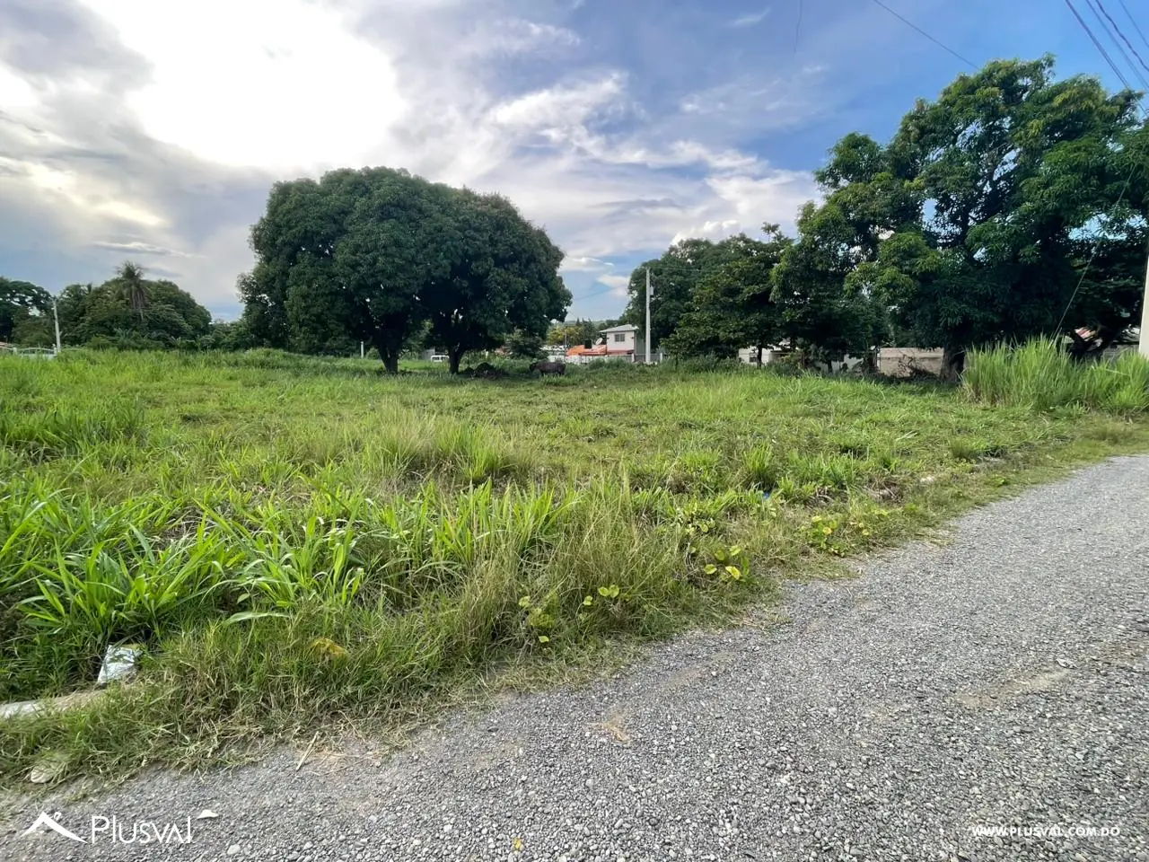 Terreno en La Vega ideal para desarrollo inmobiliario o naves industriales 468000