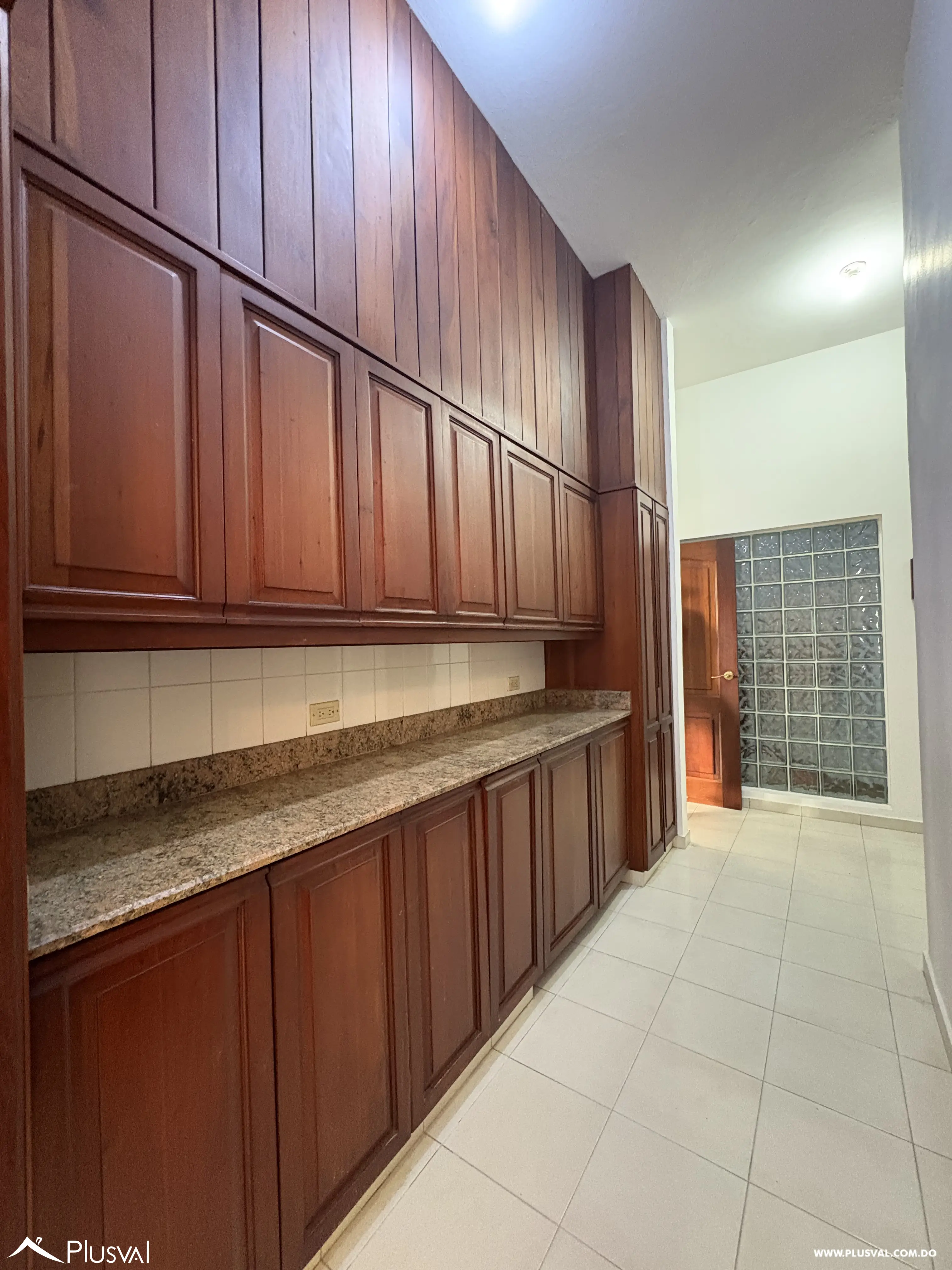 Casa en venta en Altos de Arroyo Hondo III con piscina y hermosa vista. 467008