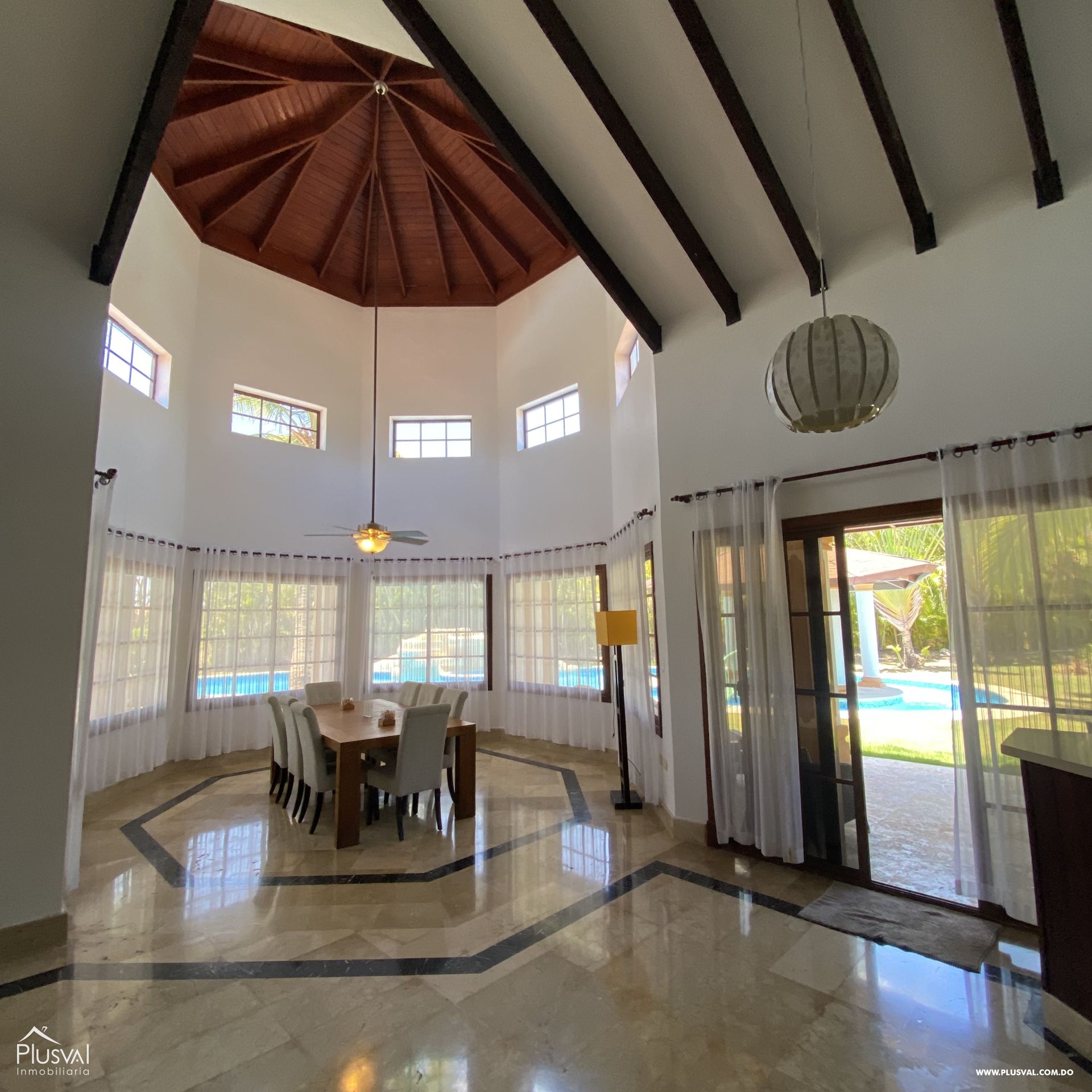 Venta de Villa en Cocotal con inmensa Piscina 273743