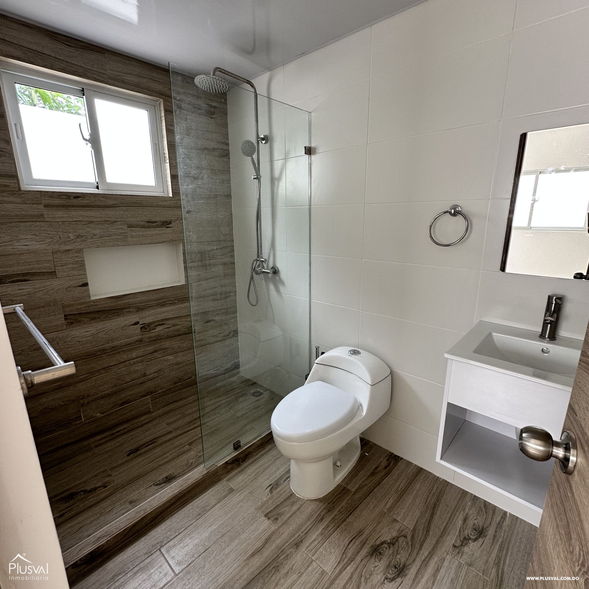 Apartamentos próximo a la Zona Franca San Isidro 352244