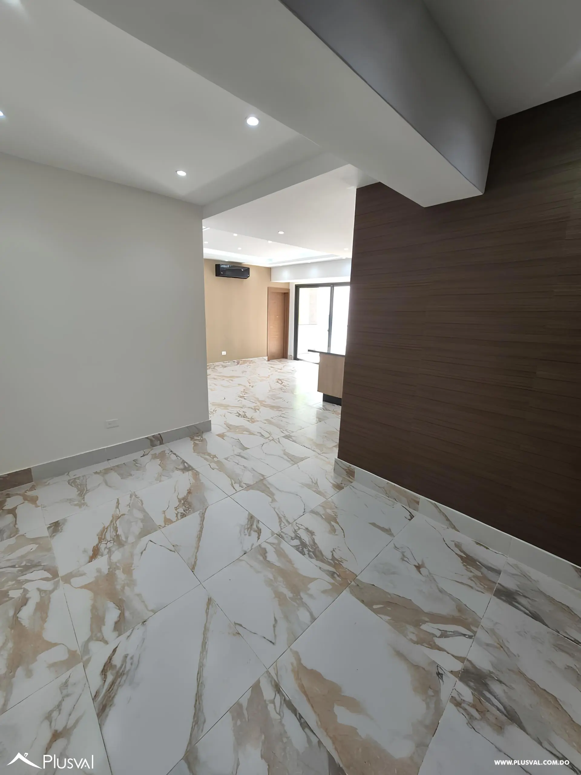 Se Vende apartamento de 1 habitación + Línea Blanca en Paraíso 506298