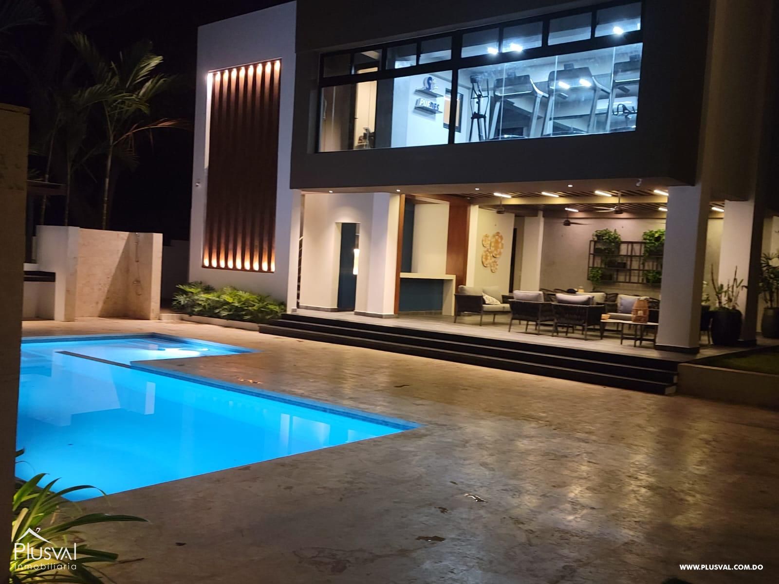 Apartamento en alquiler amueblado en Torre de Lujo. 492055