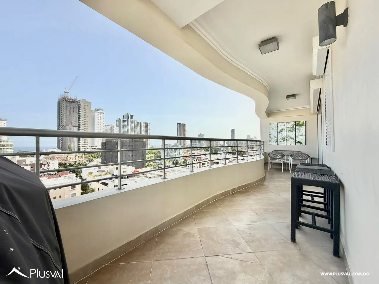 Apartamento de Lujo en Venta en Los Cacicazgos | 3 Hab., 3 Parqueos, Vista al Mar 527162