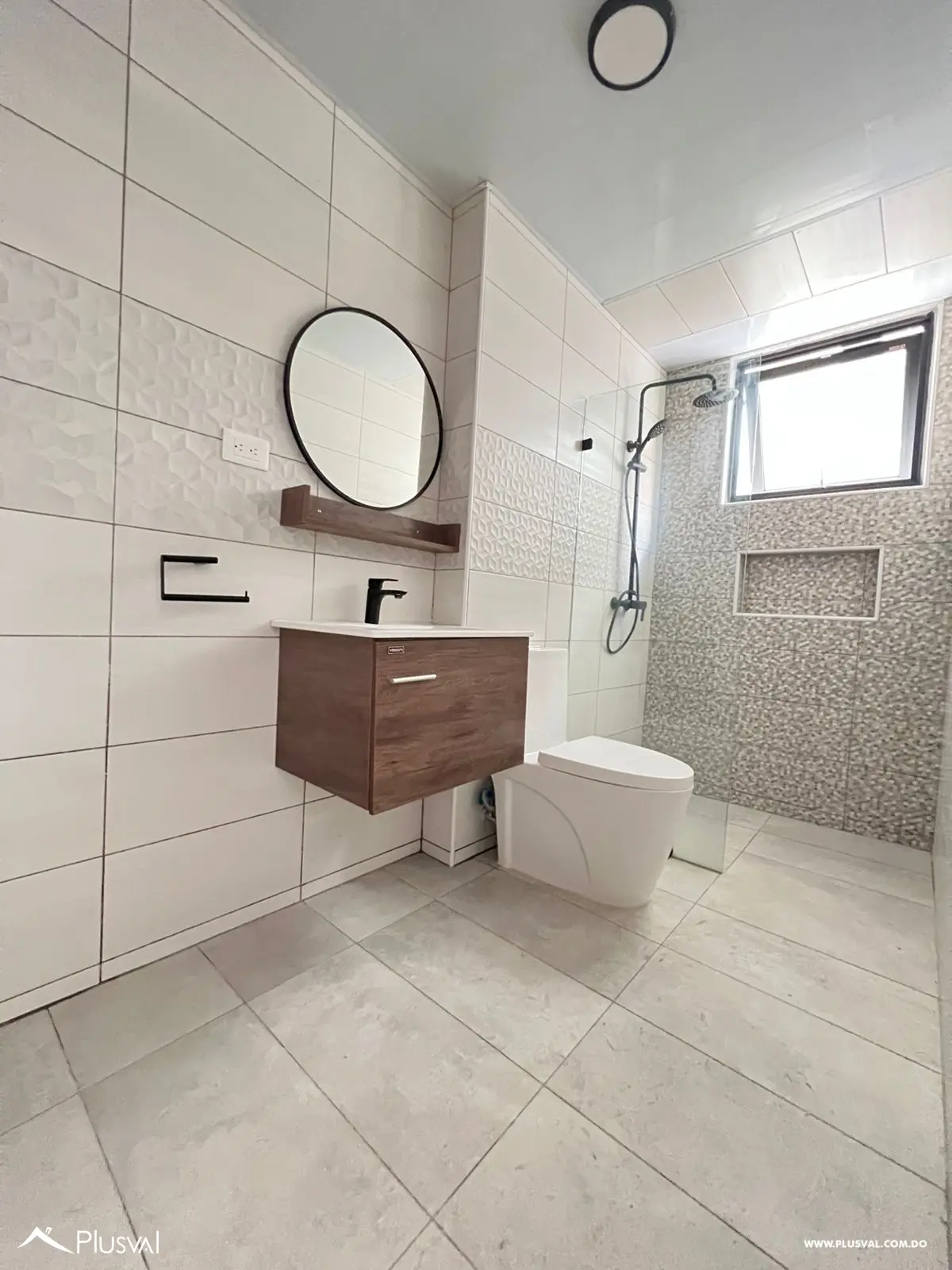 Apartamento con terraza en venta en Piantini 464941