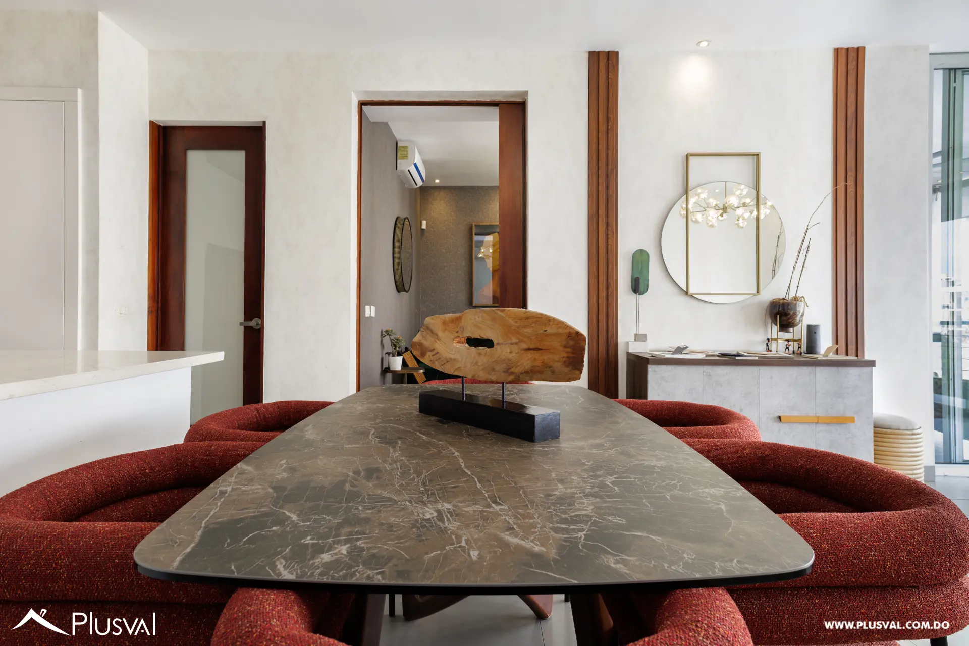 Bello apartamento en venta en Paraiso con  3 habitaciones + Estudio y Terraza 492956