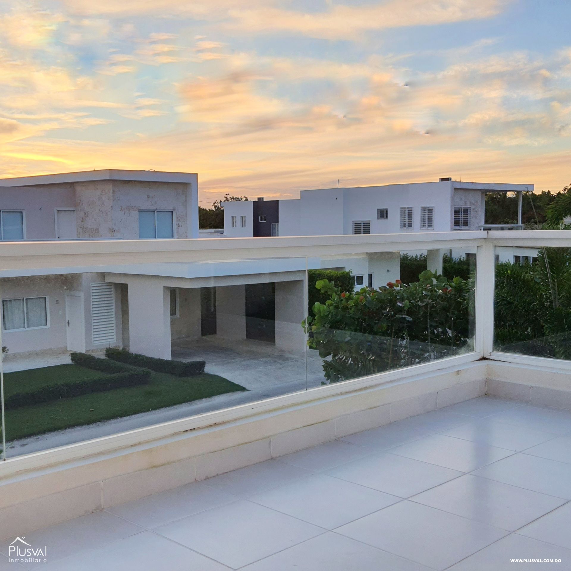Casa amueblada de 3 habitaciones con jacuzzi, sistema de seguridad y terraza en Venta 406195